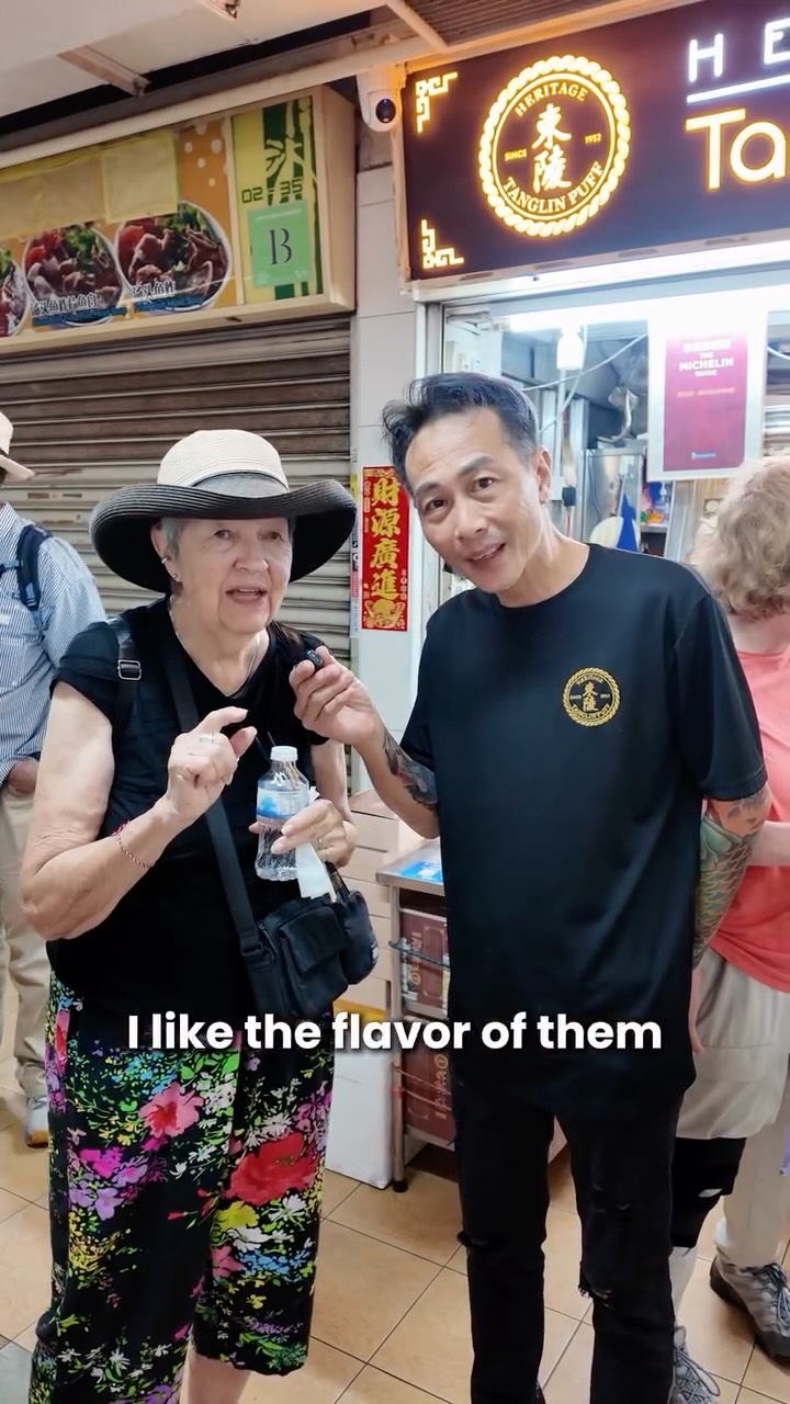 For some of our friends from the USA, this may be their first curry puff, and hearing them call it “delicious” means everything to us.
Heritage Tanglin Curry Puff is the undisputed curry puff at Hong Lim Market. We proud to share a little slice of Singapore’s heritage, one puff at a time.
Thanks for making our stall a stop on your Singapore food journey!