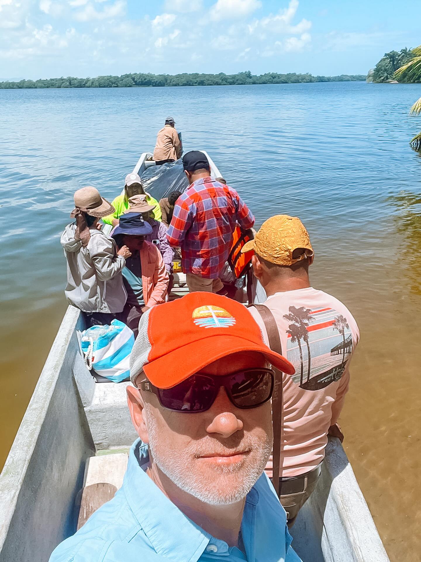 This week Kelly is traveling with a presbyter into a remote area of Honduras- only accessible by 4x4 and then boat. These areas are not accessible during rainy season, and now that the sun has started shining more. We were able to check on projects and begin new projects in this difficult to access area. Please be praying for him and the team he is traveling with minister to local villages and explore future projects.