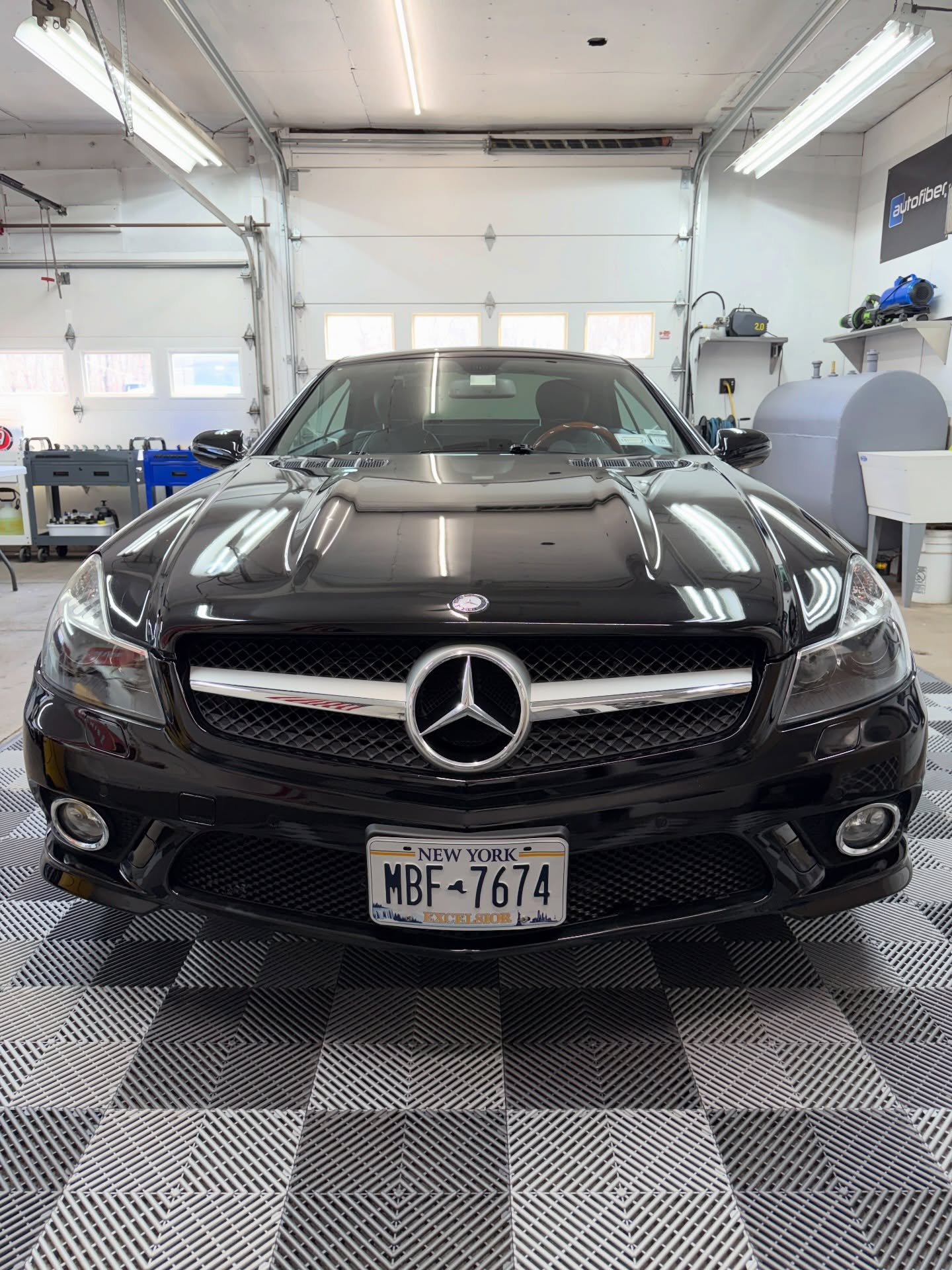 2012 Mercedes SL 550 is looking its best!
With the warm weather coming back, this beauty got the royal treatment to look its best. Interior detail, Exterior detail and window tint!
Detailing preserves your vehicle from fading and damage. Schedule yours today!
#detailersofinstagram #autodetailing #explorepage #reels #satisfying
🔗 www.hudsonvalleydetail.com
📍53 Samsonville Road Kerhonkson, NY 12446
📞 845 532 4390
✉️ hudsonvalleydetail@gmail.com