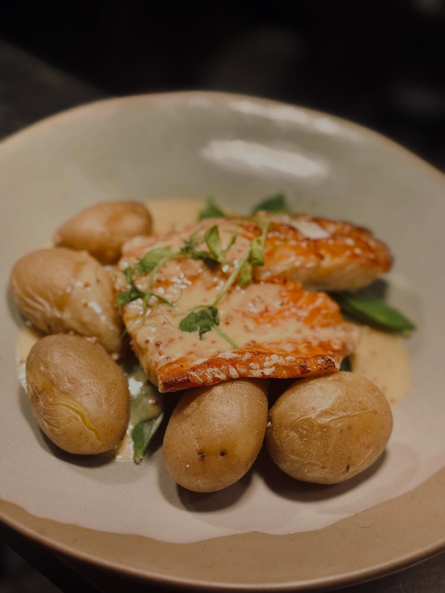 Special Alert!
Join us this evening for smoked haddock, baby potatoes, market vegetables and mustard cream sauce.
Call on 02892638056 to reserve your table today.
#fishfriday #thepheasantrestaurant #tasteofulster @food_ni