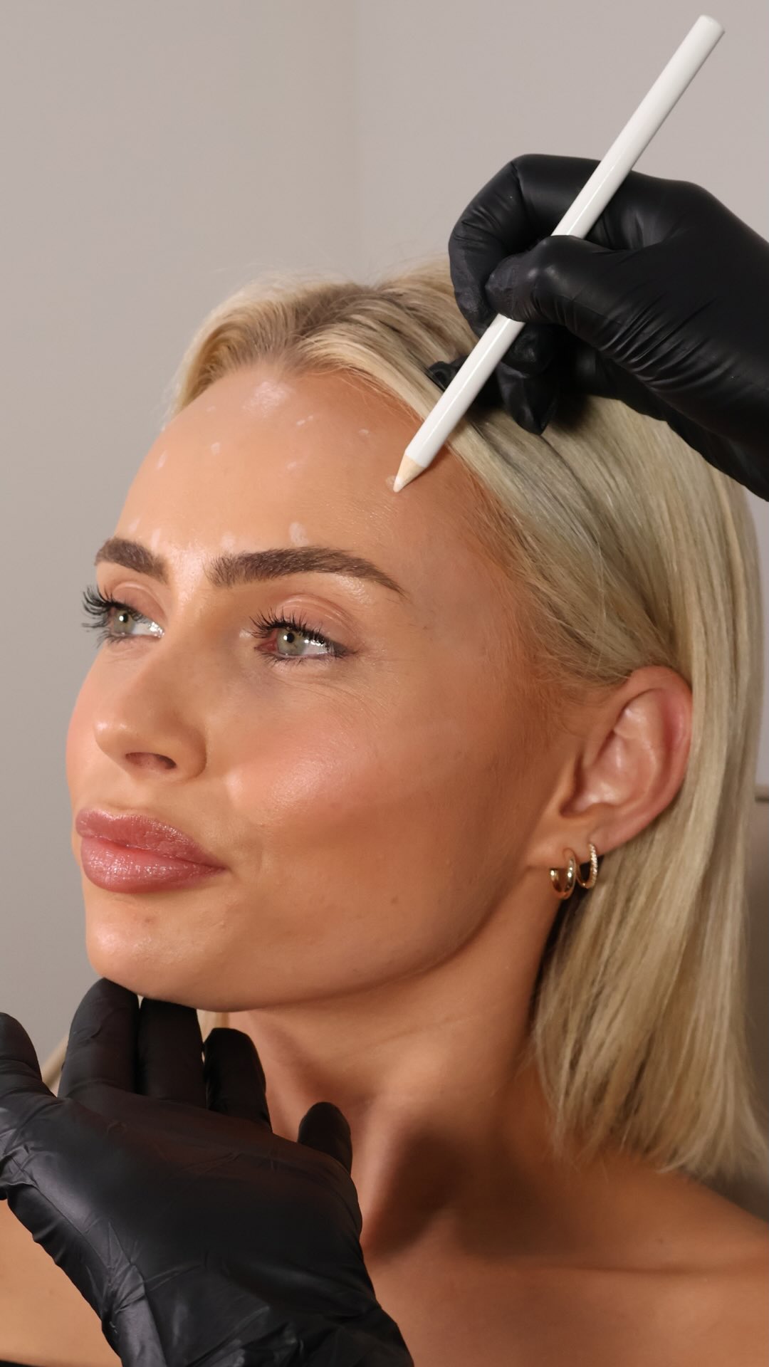 When you know why a treatment is recommended, how it works and what to expect, you can make informed decisions and feel in control every step of the way.
Confidence comes from knowledge, clarity and trust, not just the final outcome.
At Enhanced by Darcie, we prioritise education and guidance so every client feels empowered and supported throughout their journey. 🤍