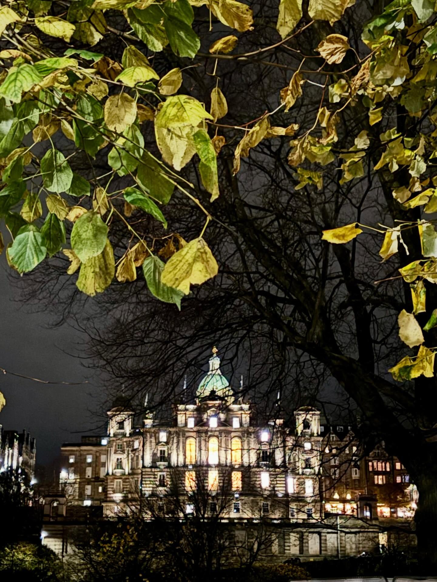 Edinburgh at Night #edinburgh #scotland