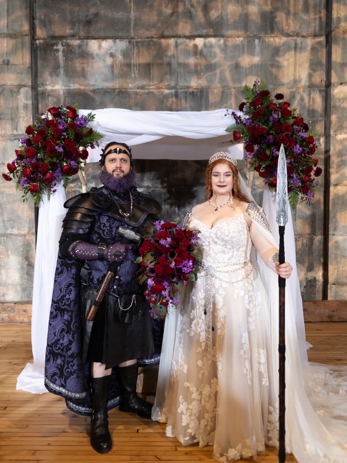 Yes yes yes.
When you do you on your wedding day, it shines through in every moment. Including the sword fight ⚔️
Venue and string lighting: @oliopeabody
Coordination: @amagicalmomentweddings
Photos, Photo Booth: @mgnorrisphotos
Gobo lighting: @designlightco
Caterer: @labonnemaison
DJ: @madlovellc
Floral: @petalsinc.peabody
Entertainment: @blackcathistoricalfencing
Rentals: @peakeventservices