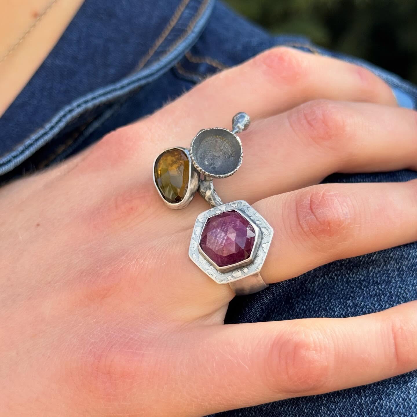 So many new pieces that feel like the bursting blossoms of spring. There has been a lot of color on my bench and all of these new pieces will be available tomorrow on my website. Sign up for my VIP list to get first access. Link in profile.
I’ve been splitting my time between my studio, the garden and the trails. Feeling pretty lucky to have my days filled with making, gardening and hiking. You can see a preview of all my new work on my website.