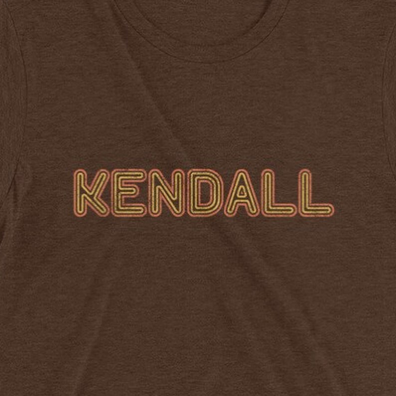 Bro let’s go to Dadeland #miami #miamilife #hyperlocal #merch from @crosshatch #crosshatchmerch where do you remember? Make a suggestion 👉 buy at Crosshatch. Link in bio