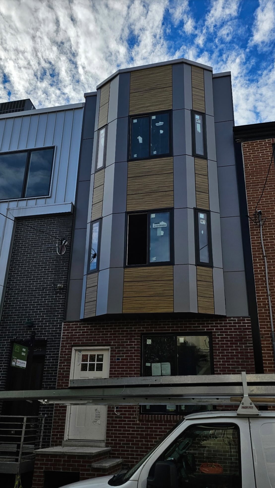 #philadelphia_ig #aluminumcompositepanel #philadelphiacontractor #sidingcontractor #philadelphia_citylife