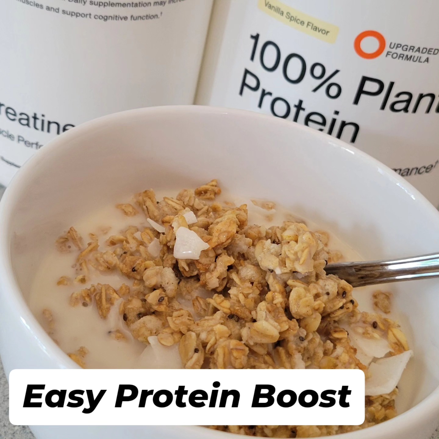 Momentous Plant Protein is delicious and so easy to incorporate into your daily diet in a variety of ways. I like to sprinkle it on my granola when I dont have time to blend a smoothie. 😋 yum!
