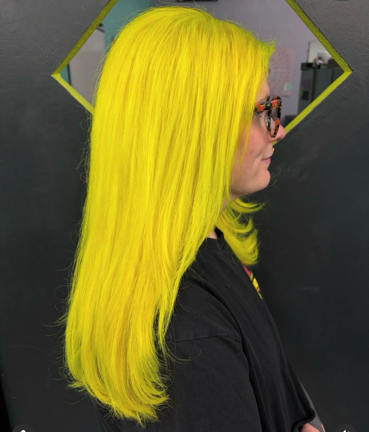 Neon yellow ⚡️