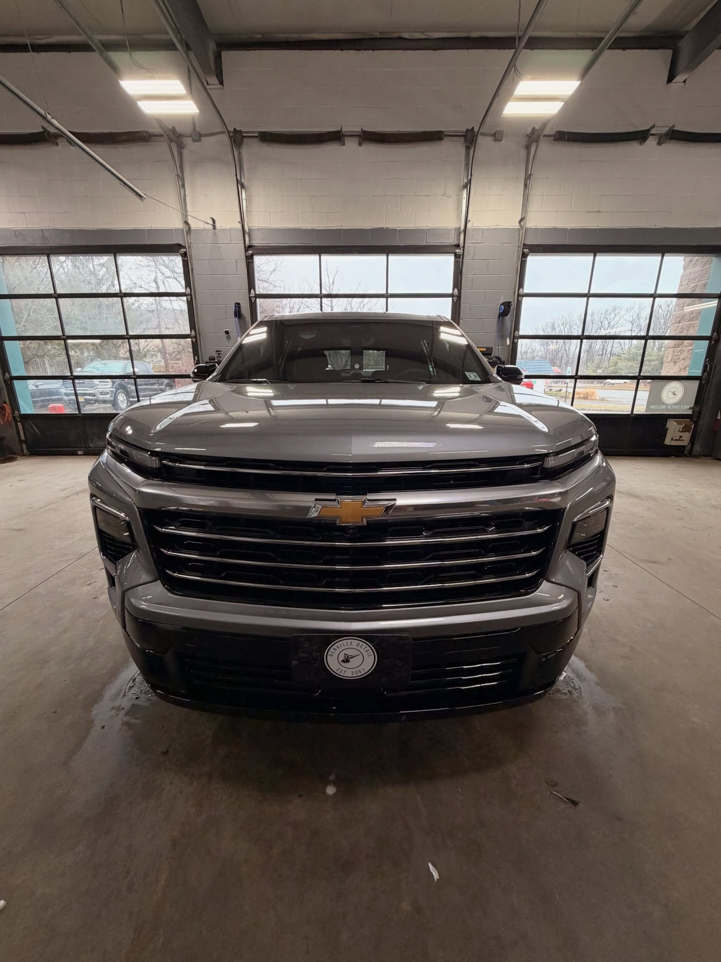 2026 Traverse High Country!!
-
Level 1 - 5 year ceramic coating on all exterior surfaces
-
20 percent ceramic fronts to match the rears
-
#autodetail #denvilledetail #detailersofig #ceramiccoatings #ceramictinting