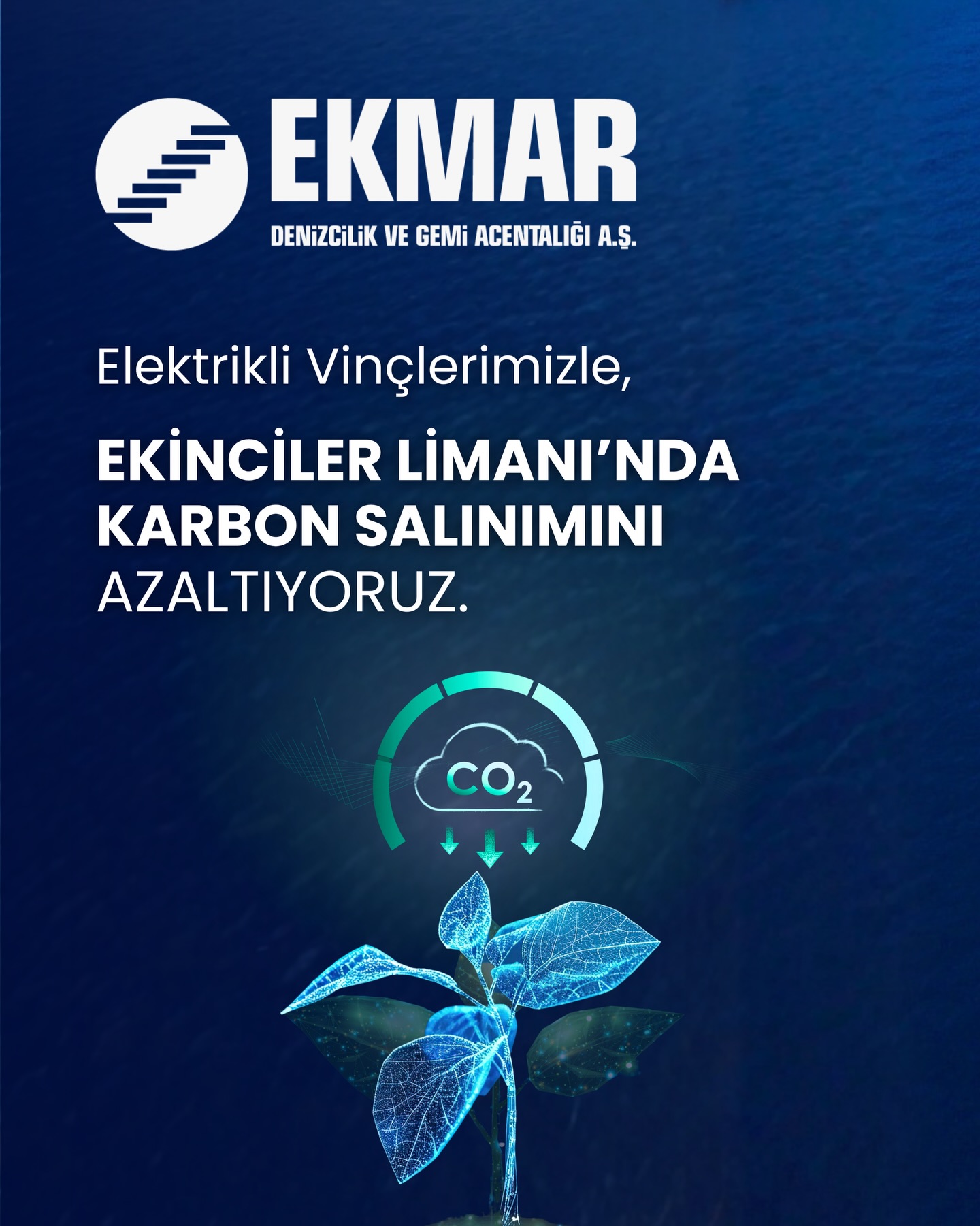 Ekinciler Limanı’nda yürütülen operasyonlar, yalnızca yük taşımaya değil; aynı zamanda çevresel etkileri azaltmaya odaklanır. 🌱
Elektrikli vinç yatırımlarıyla birlikte, liman operasyonlarında karbon salımı önemli ölçüde düşürülürken; küresel ölçekte büyüyen liman endüstrisinin çevresel etkilerine karşı somut bir yaklaşım benimsenmektedir.
Bugün dünya limanlarında oluşan karbon salımı milyonlarca tonu bulurken, bu etkiyi azaltmak artık bir tercih değil, operasyonel bir gerekliliktir.
Ekinciler Limanı, bu dönüşümün bir parçası değil; aktif bir uygulayıcısıdır.
-----///-----
Operations at Ekinciler Port focus not only on cargo handling but also on reducing environmental impacts. 🌱
With investments in electric cranes, carbon emissions from port operations are significantly reduced, while a concrete approach is adopted to address the environmental impacts of the globally expanding port industry.
With carbon emissions from ports worldwide now reaching millions of tons, reducing this impact is no longer a choice but an operational necessity.
Ekinciler Port is not merely a part of this transformation; it is an active implementer of it.
#EkincilerLimanı #Ekmar #SürdürülebilirLiman #GreenPort #CarbonFree