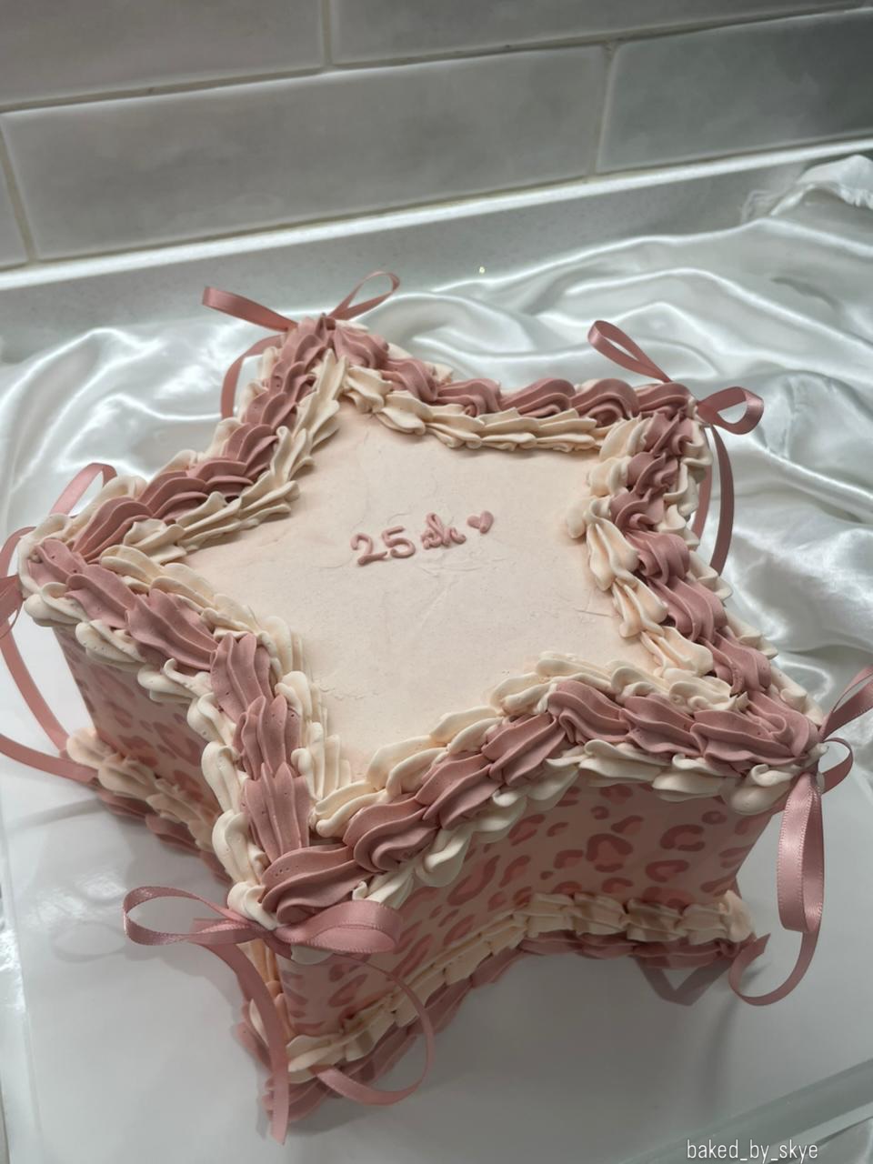 Leopard Print Star Cake
#reel #starcake #cakesindurban