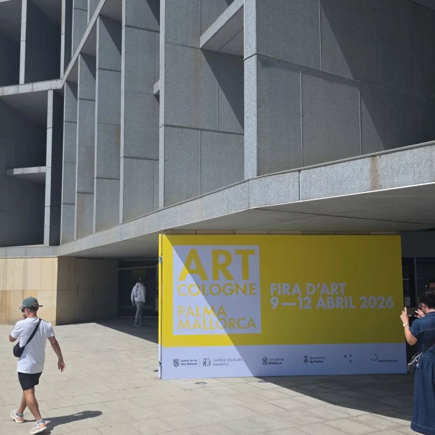 🇪🇦
Prestige Spain ha tenido el placer de visitar Art Cologne, visitando a diferentes expositores y galeristas, destacando por la calidad de su obra y profesionalidad Choi&Choi, Jarilager Gallery, etc.
🇬🇧
Prestige Spain had the pleasure of visiting Art Cologne, exploring various exhibitors and galleries. Among them, we would especially like to highlight Choi&Choi and Jarilager Gallery for both the quality of their works and their outstanding professionalism.
🇩🇪
Prestige Spain hatte das Vergnügen, die Art Cologne zu besuchen und verschiedene Aussteller sowie Galerien zu entdecken. Besonders hervorheben möchten wir Choi&Choi und die Jarilager Gallery – sowohl für die Qualität ihrer Werke als auch für ihre herausragende Professionalität.
#PrestigeSpain #artcologne #palaucongresospalma #artecontemporaneo #palmademallorca