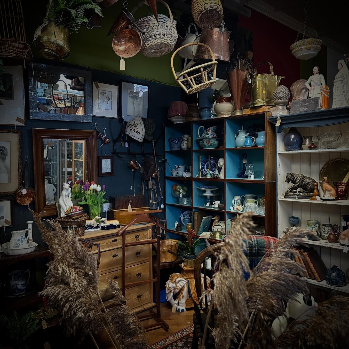 @jkr_antiques With Some Lovely Decorative Antique Piece For Inside And Out!