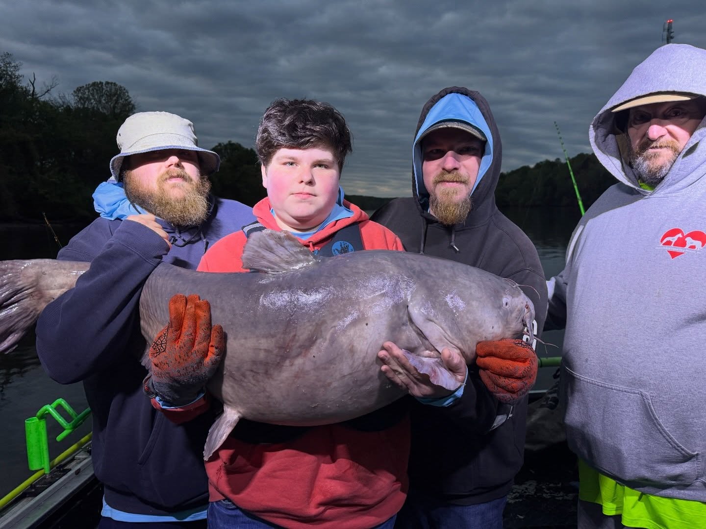 62 POUNDS OF JAMES RIVER GOLD! 🏆
Nothing beats the feeling of seeing a rod fold over and realizing it’s a new PB. Congrats to our crew from Hampton for landing a 62.37 lb monster and a 41 lb backup!
We didn’t stop at catfish—when the bite got finicky, we switched to trolling crankbaits and landed a 5.6 lb Striper. Variety is the spice of the James! 🎣
Total Haul: 126.47 lbs 📈
New Hats: 4 🧢
Click the link in our bio to read the full breakdown!
#GooberTimeGuideService #Catfishing #TrophyCatfish