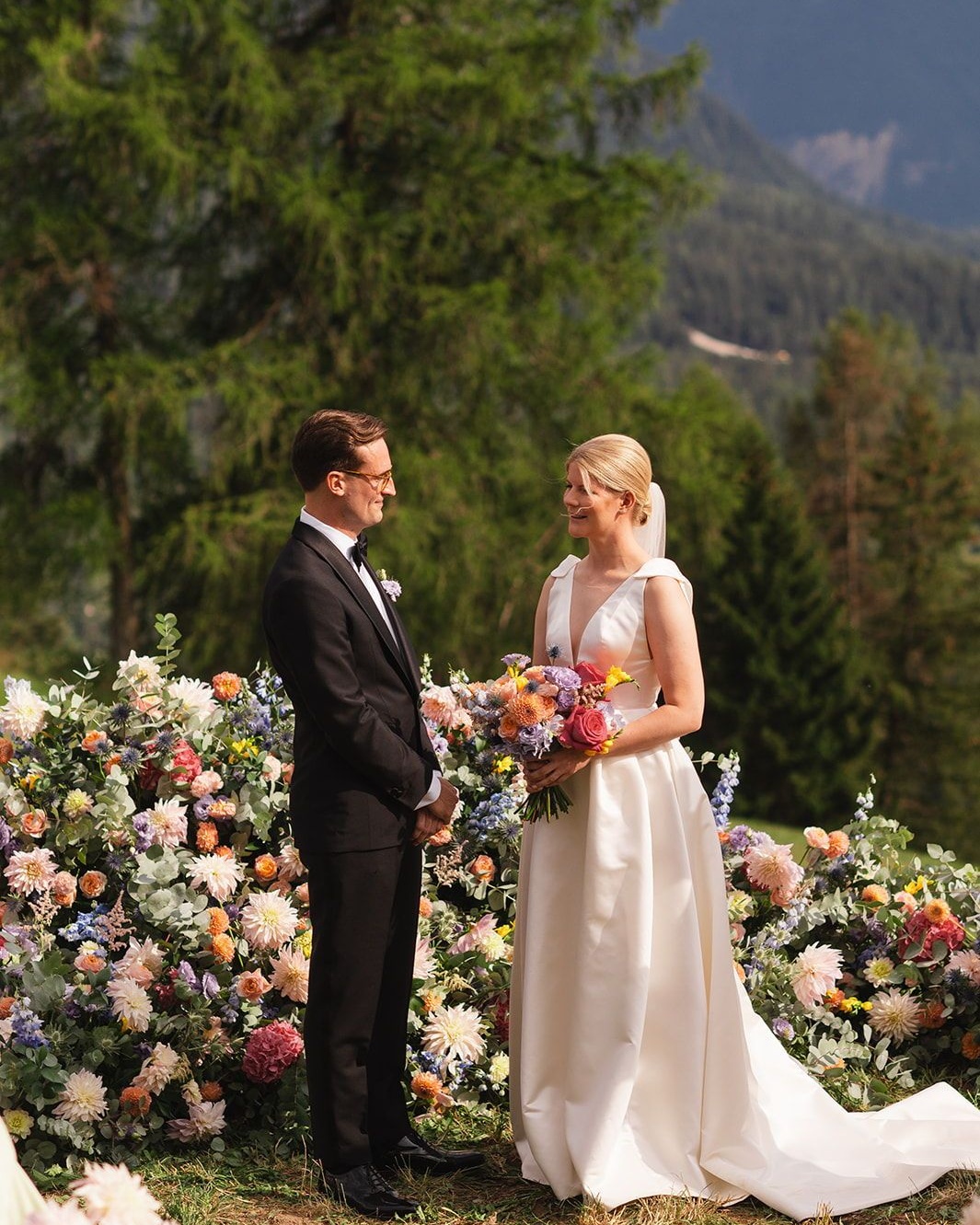 There is a certain stillness in moments like these.
Nothing needs to be said.
Nothing needs to be performed.
Just presence. Just connection.
This is what we design for —
not only how a wedding looks, but how it feels to stand within it.
The calm. The grounding. The sense that everything is exactly where it should be.
Because when a celebration is truly aligned,
it allows you to simply be — without distraction, without noise.
This is where meaning lives.
Not in the spectacle, but in the quiet certainty of the moment.
If you are seeking a wedding that feels deeply personal, composed, and intentional, we would be honoured to create it with you.
PLANNING & PRODUCTION: @gaeadesignevents
PHOTOGRAPHY: @efigenio.studio
FLORAL DESIGN: @gaeadesignevents
LOCATION & CATERING: @hotelguardaval
HAIR & MAKE-UP: @lindagaudio
CELEBRANT: @lovelywords.ch
MUSIC & ENTERTAINMENT: @ciquiofficial & @threeofakind.vip
DJ: @lyamcruzmusic
STATIONERY:@gaeadesignevents
#LoveBeyondBorders #UnforgettableDay #weddingflowers #weddingdecor #weddingplanner #weddingplanner #weddingplanner #weddinginspiration #weddingstyle #weddinginspo #weddingdetails #luxurywedding #weddingdesign #theknot #stylemepretty #destinationwedding #weddingseason #weddinggown #weddingdress #weddingdress #soloverly #weddingreception #weddingceremony #weddingtime #weddingidea #bridalinspo #bridalinspiration #bridalstyle #bridalgown #bridal