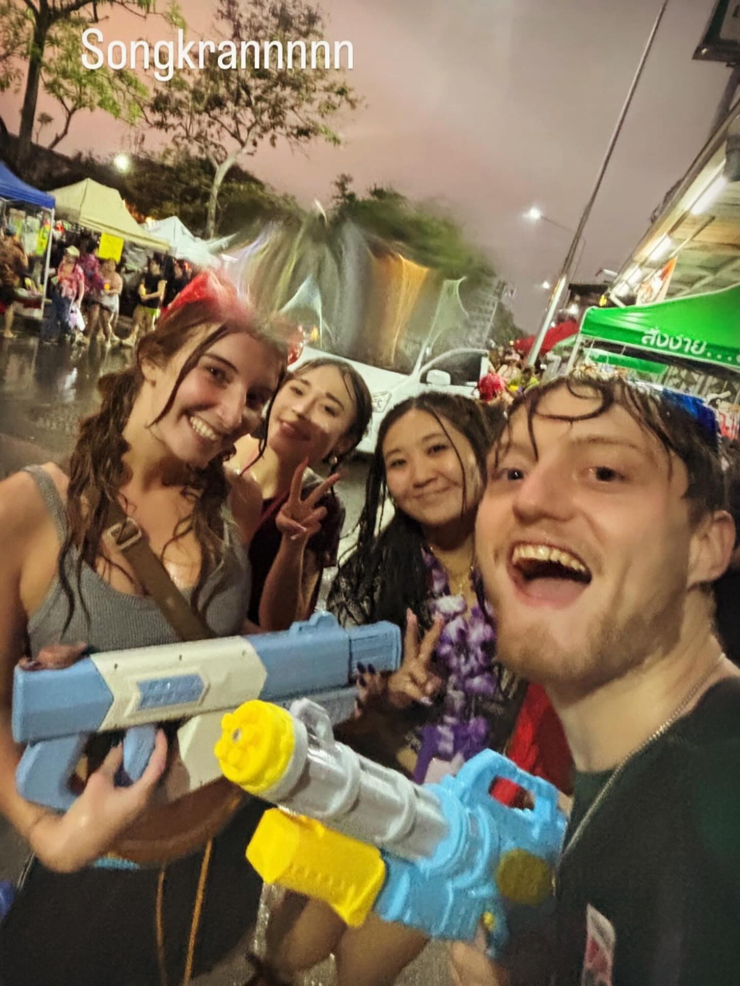 Songkran - Thailands’ country wide water fight kicked off today! Our TravelGrads got stuck in😃
