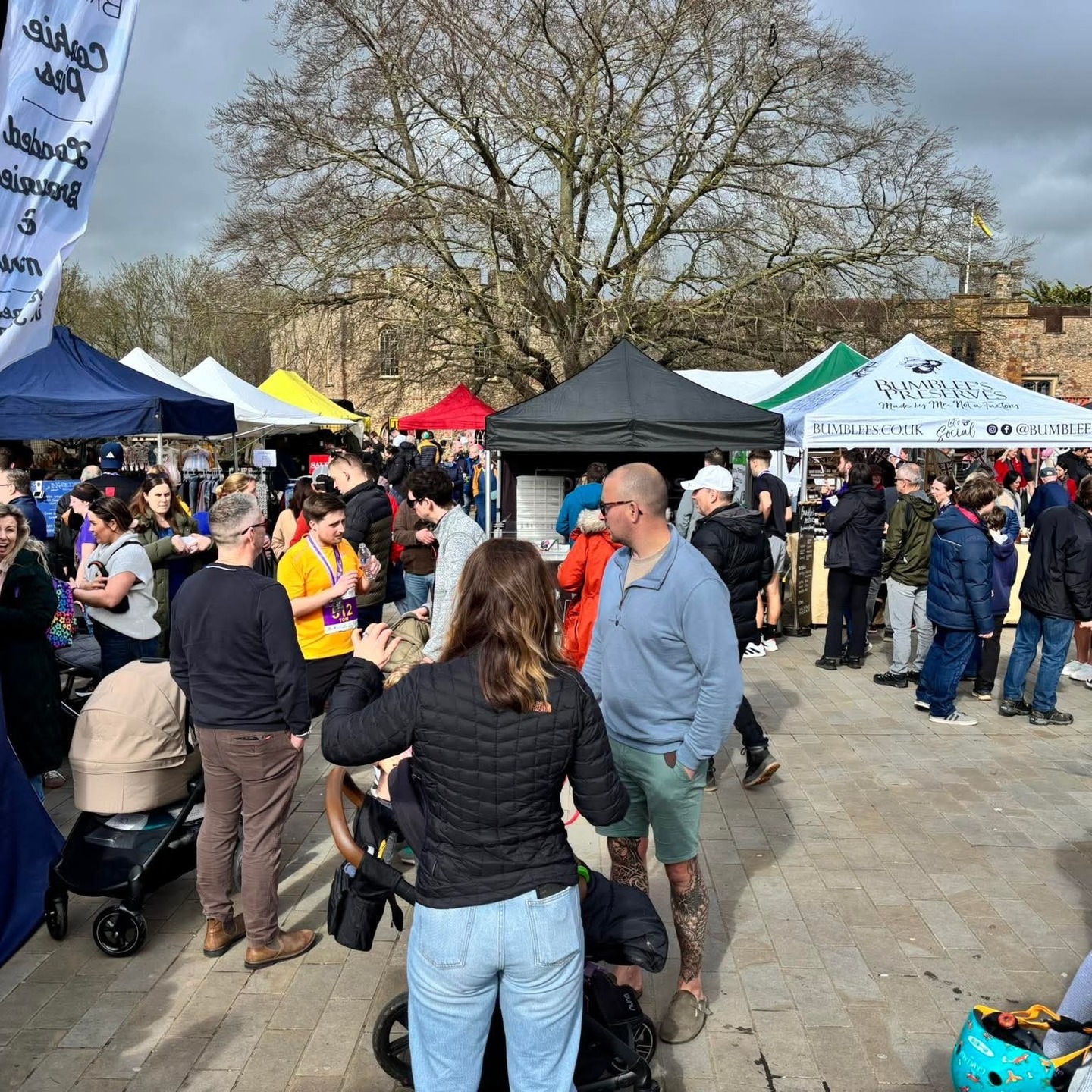 🌟 This Sunday, Taunton Independent Market is BACK on Castle Green in the centre of Taunton, and it's going to be a good one.
😃From incredible street food to handmade ceramics, craft drinks to artisan bakes, we've got around 40 brilliant independent businesses joining us this weekend, and we can't wait to see you there between 10am and 3pm!
⭐ Regular markets like ours bring thousands of people into Taunton town centre, supporting our local businesses, the local economy, and shining a spotlight on the talented makers, bakers, brewers and creators who make Somerset's independent scene so special.
💛 Every purchase you make on Sunday goes directly to a small business owner, and that really matters.
Here's just a taste of who's joining us:
🍫 Awesome Brownies | Baklavaty | SB Bakes | Mike's Patisserie | Winnie's Bakery | Dough Bros | Blissful Wellness Treats | Cherry Tree Preserves
🍜 Pop's Thai Kitchen | JJ's African Kitchen | Soi 5 Burritos | Gourmet Poke | Landwich | Surf 'n' Turf Kitchen | The Funky Anchovy | Fully Loaded Fries | The Crepe Canteen | The Farmhouse Carvery | @slushfactoryhb
🍺 @fat_head_brewery | Rock Distillery | Tricky Cider | Irie Coffee | Silverfox Mobile Coffee
🎨 Chouchou Ceramics | Mimi Wild Ceramics | Dahlia Candles | Montania Designs | My Crafty House | The LUXE Lolly Co | @somersetnaturalsoaps | The Cheese Connection | Greek Olives | Popitonu | Rebellade & Filthy Fruit | The Pop Up Pet Shop | RSPB | Chay Bisdak.
🎵 There will also be LIVE MUSIC from talented vocalists Lianne Vessier, @rockchoir.somerset.coast and David Piazza.
🚗 Oh, and did we mention? Parking in Taunton is FREE in Somerset Council car parks on Sundays, so there's absolutely no excuse not to come into town to explore and treat yourself.
🙌 See you Sunday!
#taunton #somersetmarkets #sundaymarket #supportlocal