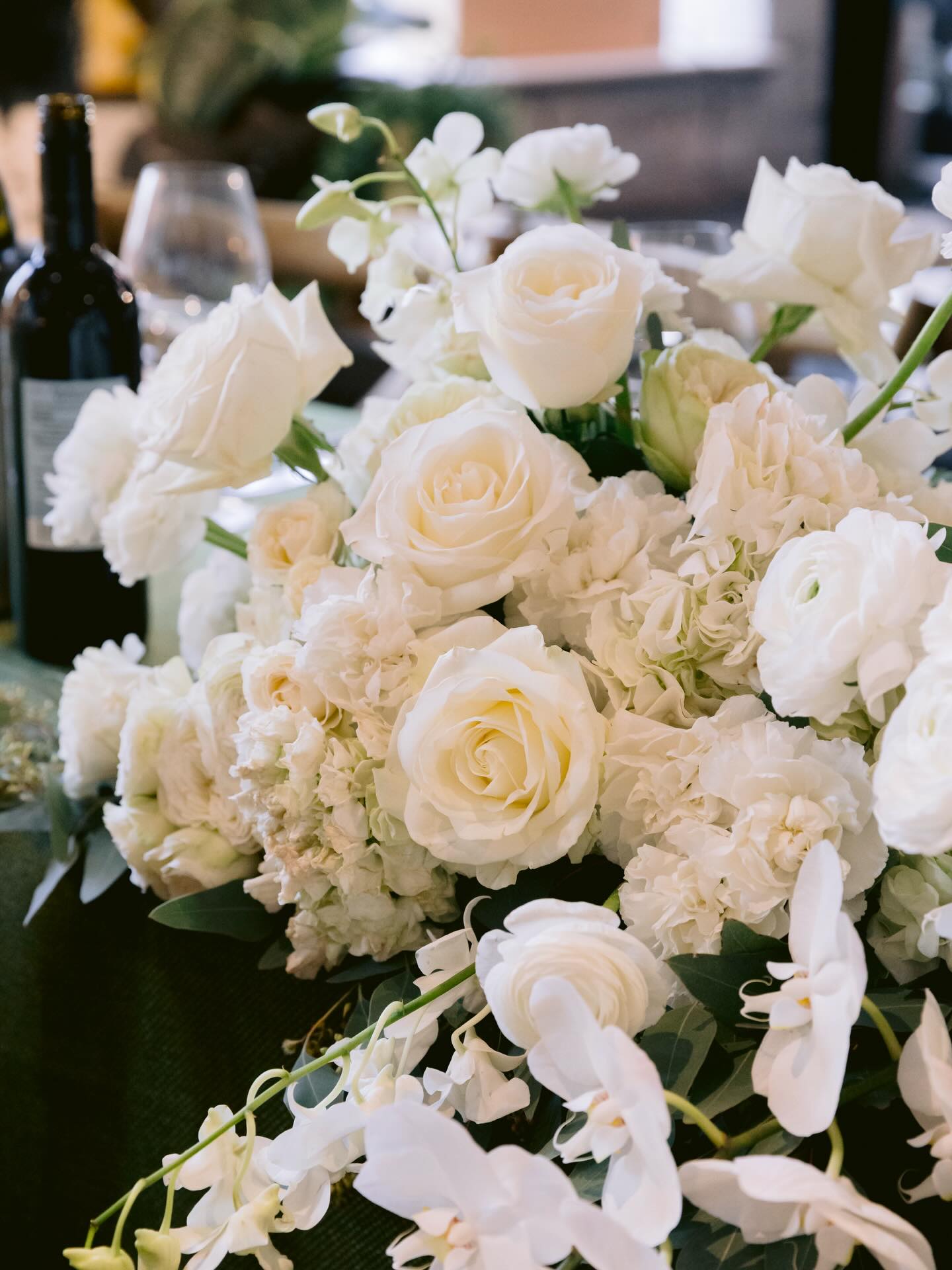 December blooms never looked so dreamy. Rosie's brief was elegant whites, sculptural orchids with a touch of wintery eucalyptus to set the tone at @wearekindred. Understated, elegant, unforgettable. Photos @connorcastweddings
.
.
.
#WeddingInspiration #WeddingIdeas #BrideToBe #EngagedUK #UKWedding WeddingPlanning WeddingDetails WeddingDecorInspo WeddingAesthetic WeddingSeason LondonWedding LondonFlorist UKFlorist UKWeddingFlorist LondonWeddingFlowers SouthEastWedding