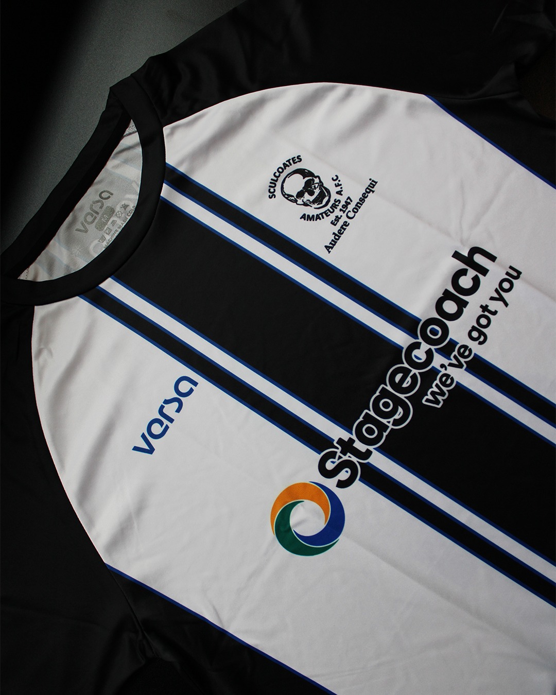 Close-up details 👀️
@sculcoatesamateurs’ new home kit looks sharp from every angle!🔥 Clean lines, quality finish, and built to perform every game. 🙌
#VersaSportswear #NewKitReveal #Football