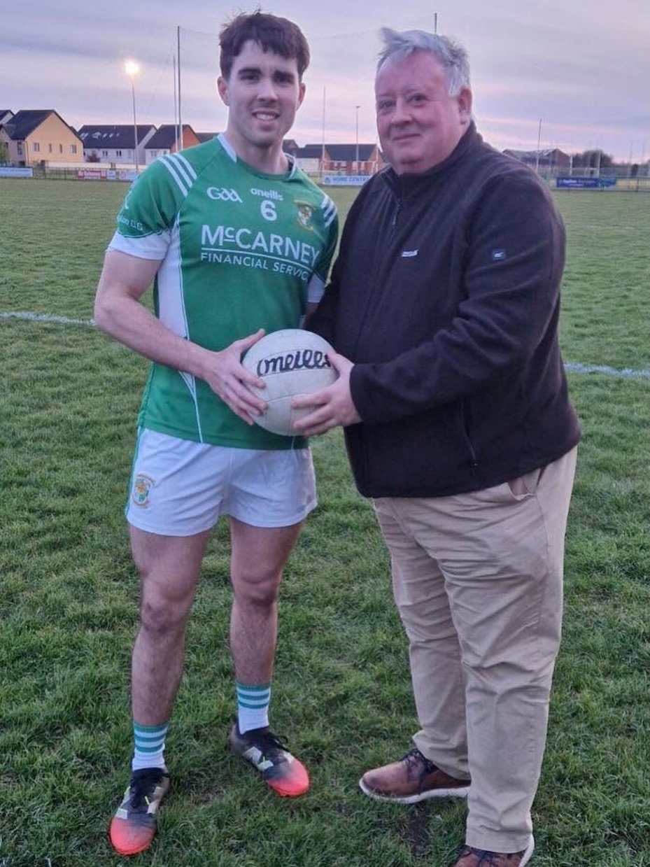 Míle buíochas to the ever popular Gerry Giblin for sponsoring the match ball last night for our Division 1 game against Ratoath. Unfortunately the result did not go our way.
We still have a few more home games coming up if anyone is interested in sponsoring the match day ball.
Again, thanks to Gerry and our previous sponsors.