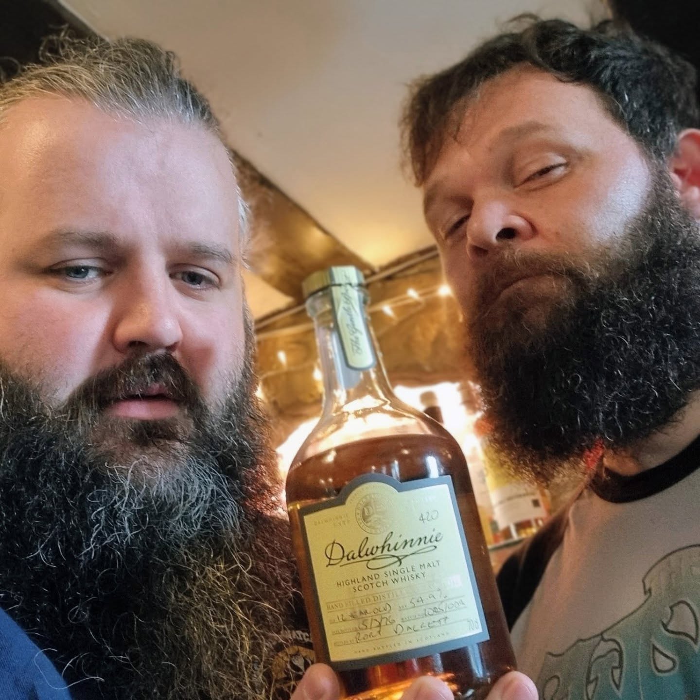 A new #breakeven picked up on our recent trip up norf, expertly modelled by these two leg-ends is a hand-filled Dalwhinnie! £6.50/35ml until it's gone...
Joining it (and them) are a load of other bottles from the likes of James Eadie (Dufftown), Signatory (Clynelish), Blind Summit (Dailuaine) and more (too many to list, come down and see for yourselves please)...