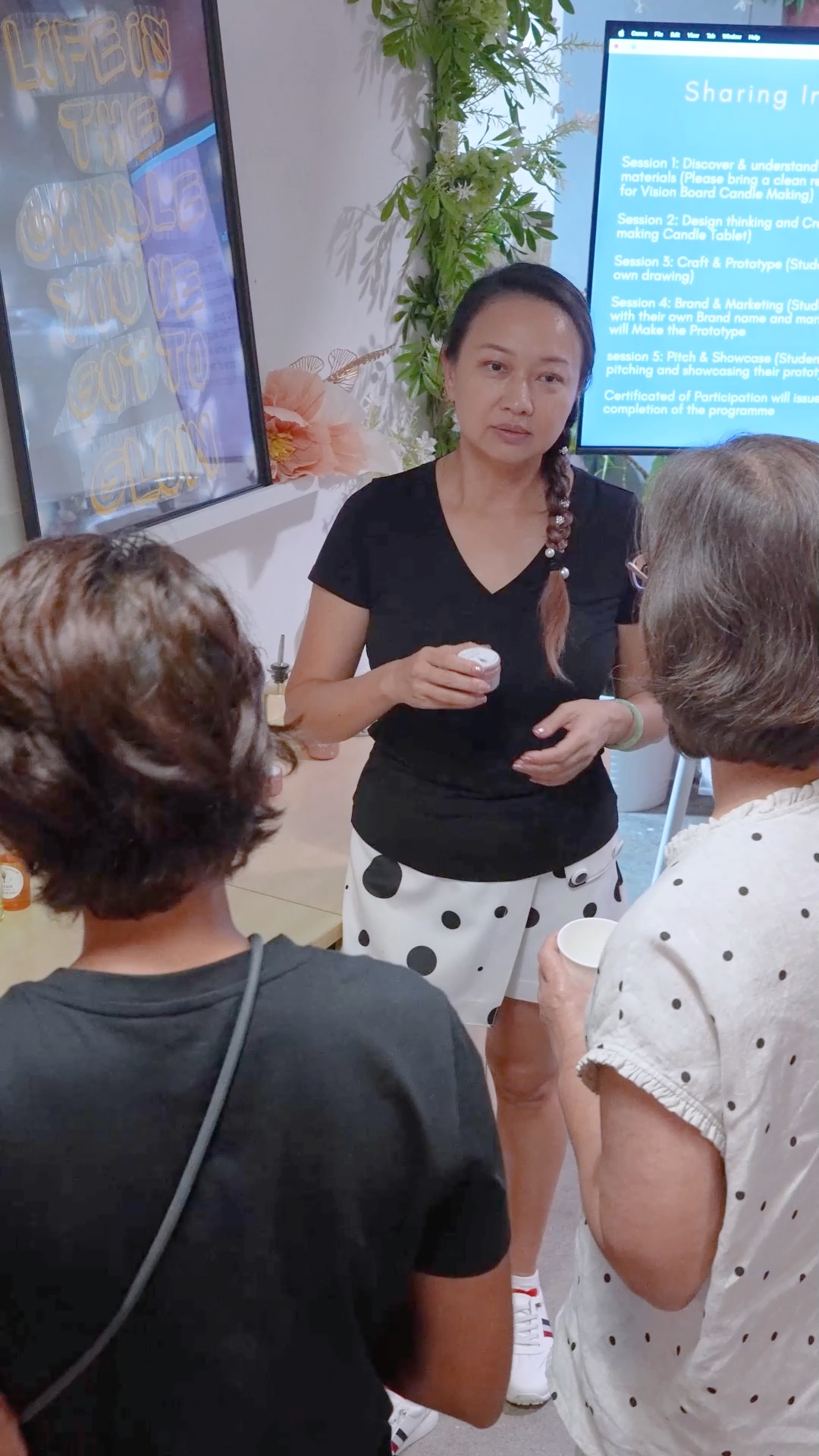 Don’t just buy a souvenir—make one! 🇸🇬🙌
Add a touch of local heritage to your Singapore itinerary. At CandleScape, we invite tourists and explorers to join our Merlion candle-making workshop. From choosing your colours to the final pour, you’ll create a one-of-a-kind tribute to the Lion City. 🦁✨
Perfect for families, solo travellers, or groups looking for a unique SG experience.
📍 Visit us and craft your own heritage. Book your slot today!
#CandleScape #VisitSingapore #SingaporeSouvenirs #MerlionExperience #SGWorkshop #TravelSingapore #UniquelySingapore #SGCraft #DIYMerlion