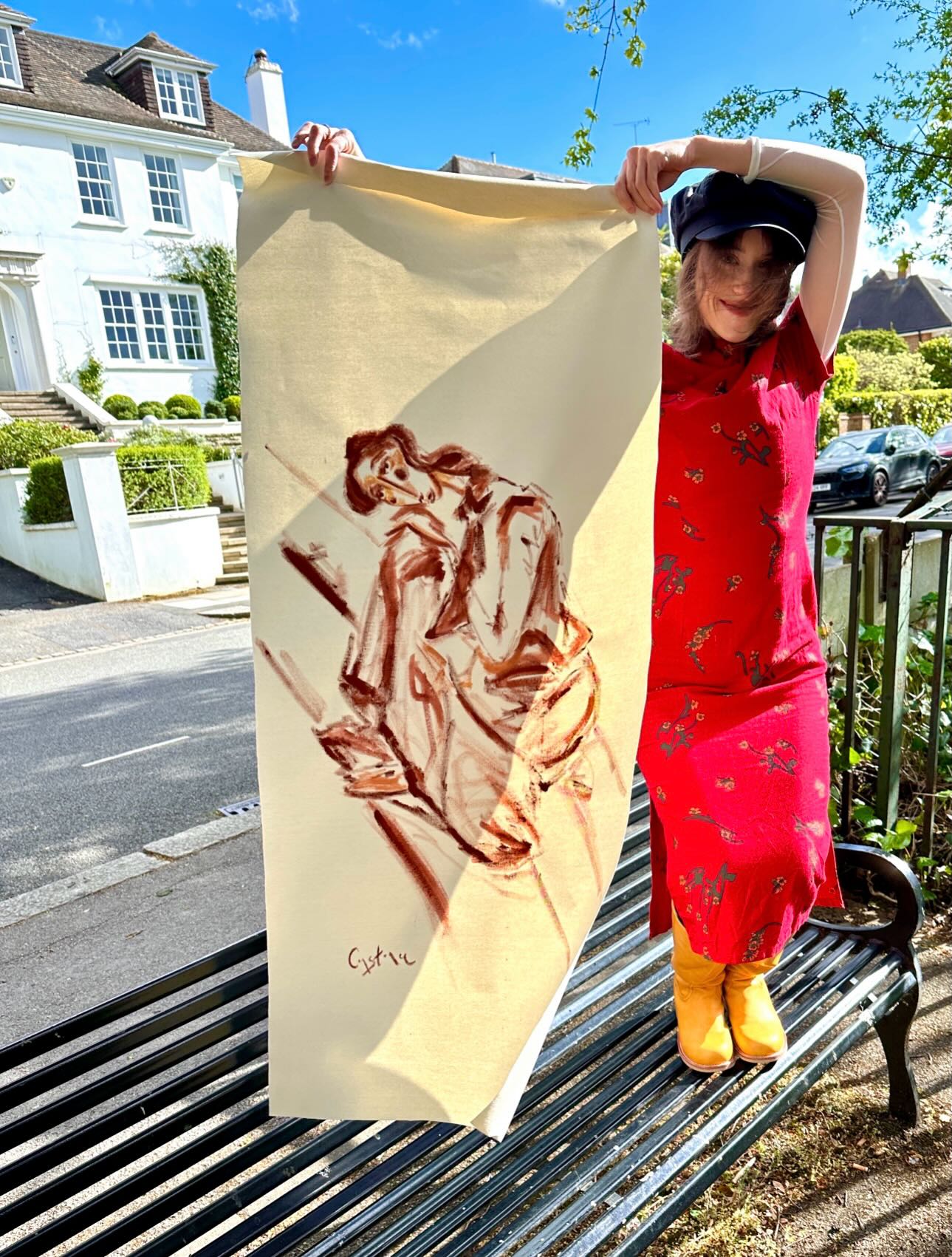 made this quick painted sketch of ‘Cassandra’ out in the park the other day 🌞summers coming
.
#art #artist #interiorstyling