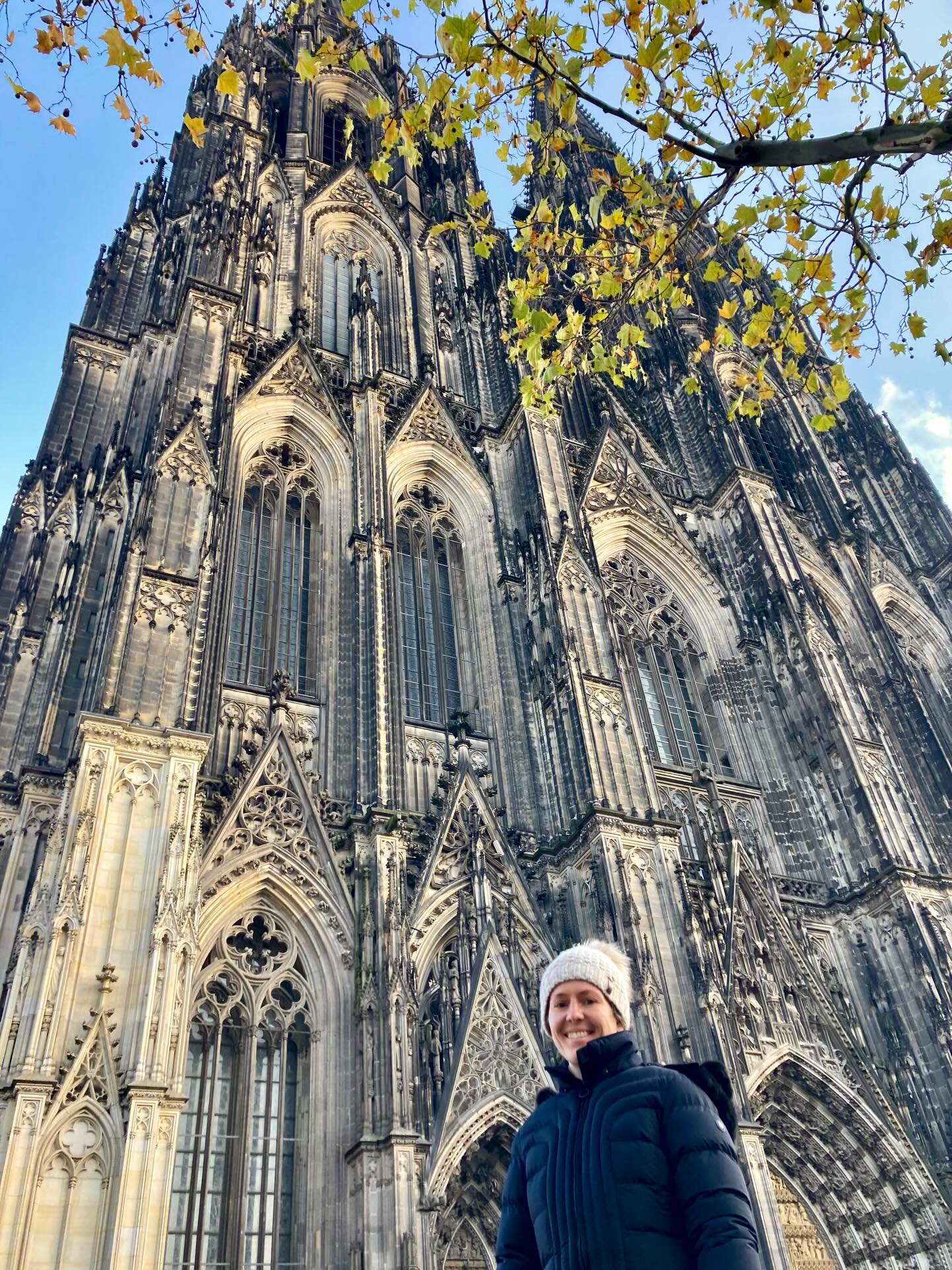 Meine Reise durch Bayern * von Würzburg über Bayreuth bis nach München * und schließlich weiter nach Köln 🚆
Vom November 🍂
#pianistsofinstagram #traveldiary #roberthpplatz #touringgermany #contemporarypianist