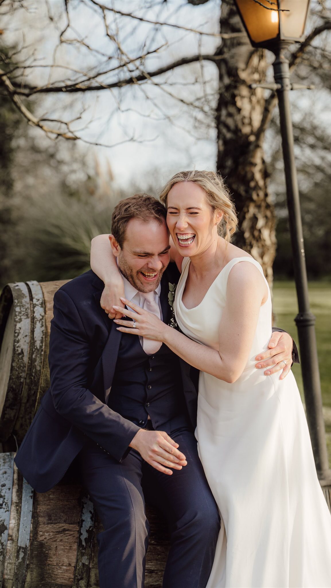 Some of the more candid moments 🤍
Katie and Toms day bought every season. We had rain, we had sun, we had wind, we had hail… All of that and they did not stop smiling. Fully embracing the weather 😍 fully embracing every moment they were together. One of the most beautiful days!
#documentarywedding #wedding #berkshireweddingphotographer #wedding #weddingsupplier