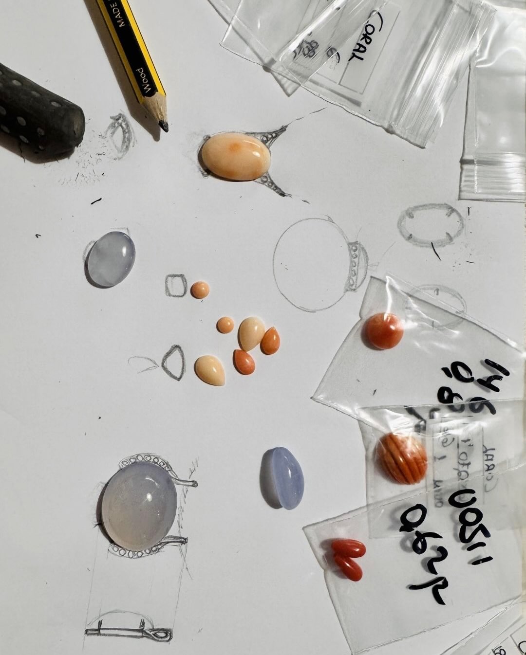 From stone to sketch ✏️ #fotinipsarouli #fotinipsaroulijewellery #finejewelry #handmadejewelry