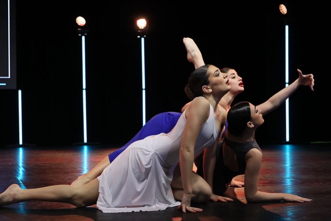 Can’t wait for next comp 🤩 Only 2 more sleeps 🤗🫢
It will be the first time on stage for our minis 🥹❤️ and we can’t wait to watch our full-time team bring thier energy to the stage once again!👏🎉
Can’t wait to have the best time @bedancecomp ✨
#dancecompetition #vaughandance #vaughandancestudio #vaughandanceacademy