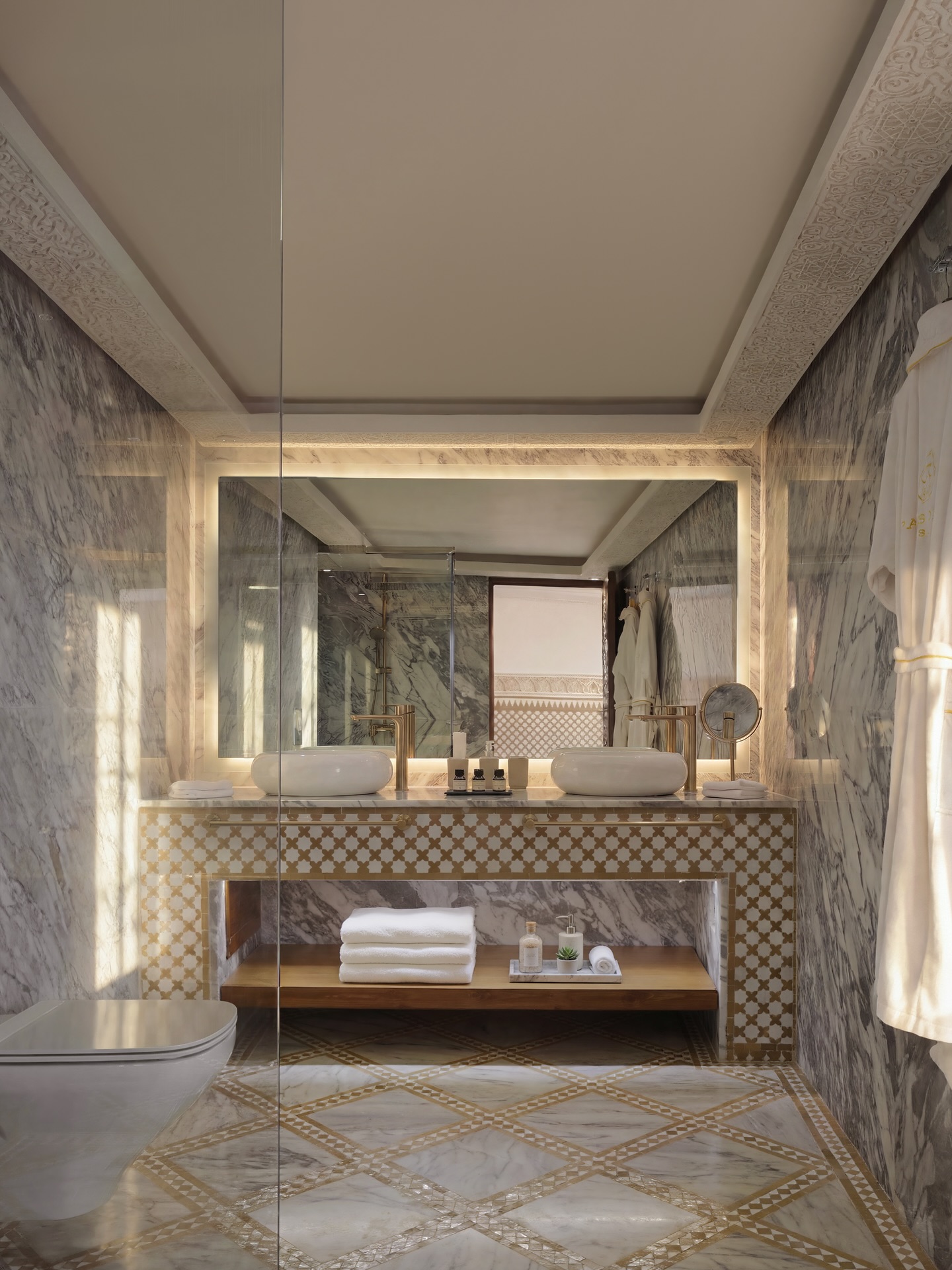 Introducing our Camelia Suite 🤍
Where beige whispers peace, shaped by Moroccan craftsmanship, intricate zellige, and plush elegance.
A timeless sanctuary for the soul and the senses
📸: @omartajmouati.photography
#palaisdefes #luxuryhotels #moroccohotels