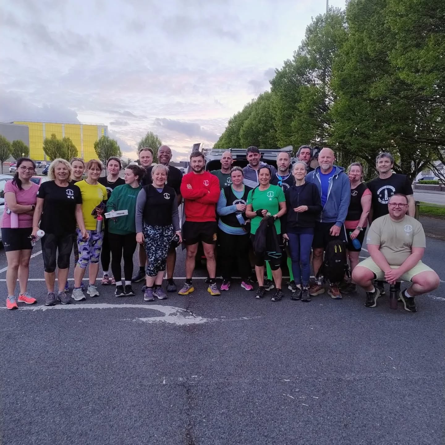 Cracking last circuits with K.I.E.R.A.N
(Inch worms, Run, Elbow plank, Ab crunch, Normal burpees)
M.O.L.L.O.Y. (Mountain climbers, Overhead thrust, Leg raises, Lunges, Y.I. planks)
P.F.C. (push-up, flutter kicks, curtsy lunges)
We are going to miss your sessions a lot.