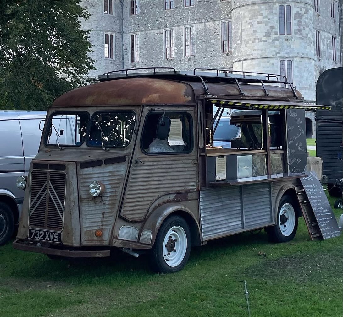 Introducing our Spring Brocante Exhibitors 🌿
@one.nine58
Ali @one.nine58 will be bringing her gorgeous rustic Citroen Van to the Brocante, where she’ll be offering fresh coffee & hot drinks alongside French inspired pastries & light snacks 🥐🥖🥪
She’ll be parked by the Singing Theatre in the gardens @larmertree so you’ll see her as soon as you arrive 🤎
We look forward to seeing you at the Brocante!
The Spring Brocante
Larmer Tree
Nr Salisbury
Sunday & B/H Monday 3 -4th May
10 - 3pm each day