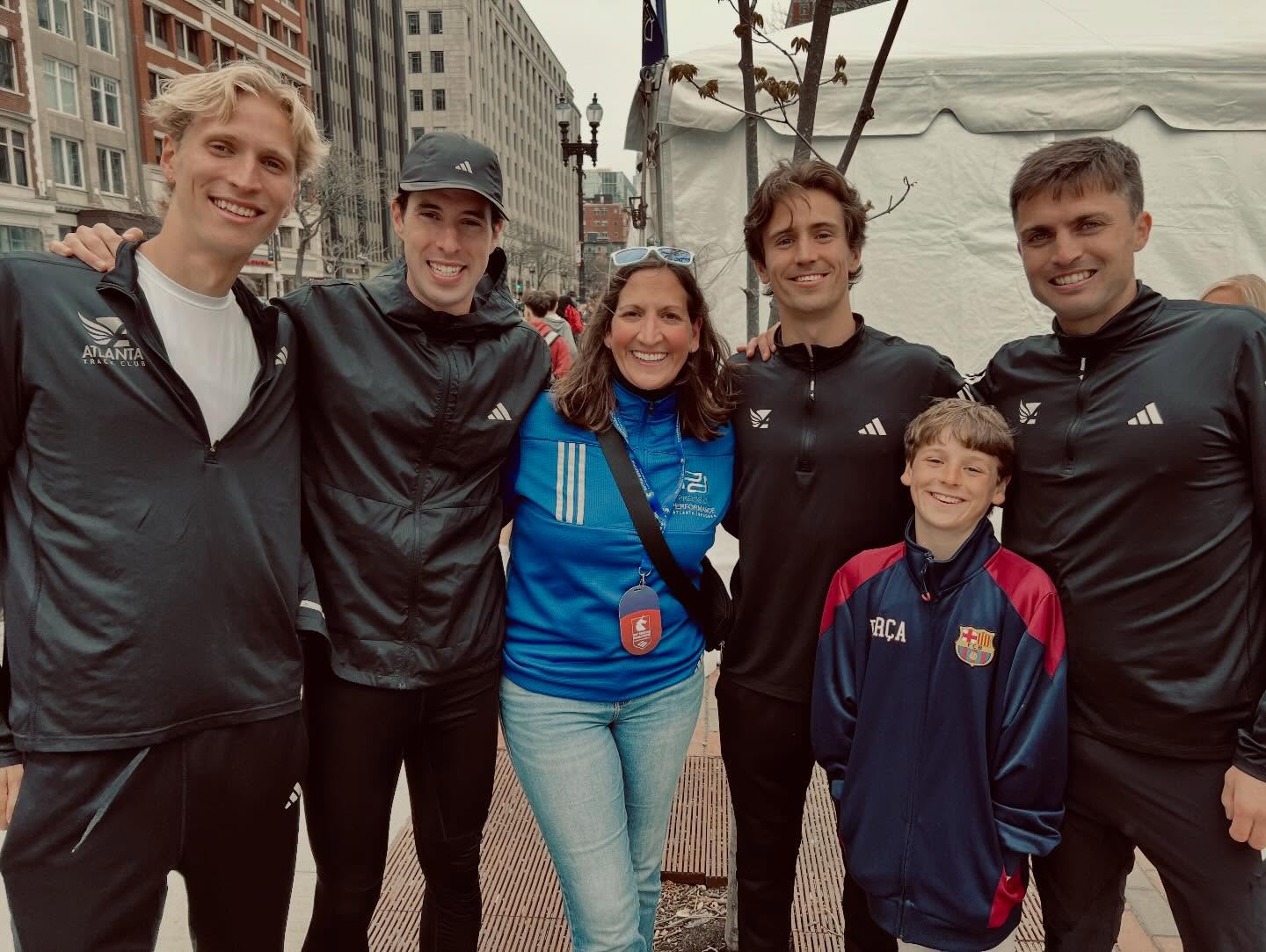 Saturday was a great day.
Running.
Boston.
Doing what I love.
Being with my family.
#runningpt #runatl #runningmedicine #running #boston