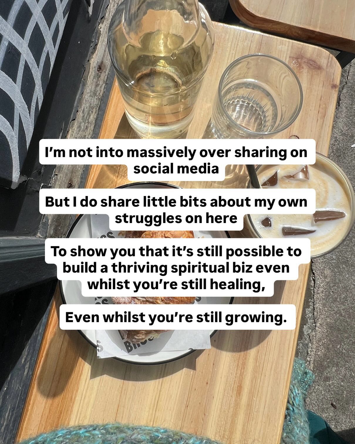 What’s your true mission for your spiritual business?
I want to help you achieve it 🙌
Combining Reiki healing - to integrate the blockages that are holding you back,
With communications strategy - to help you share your healing work in clear language that attracts more of your most aligned clients,
Inside my 1:1 intensives I help spiritual women to alchemise their current struggles into business strengths, and embody the woman their business needs them to be 💃
Grow your mission, expand your community, and make a bigger impact in the world - whilst getting paid more for your magic 💎
Comment ‘healing’ if you’d like more details 🔥