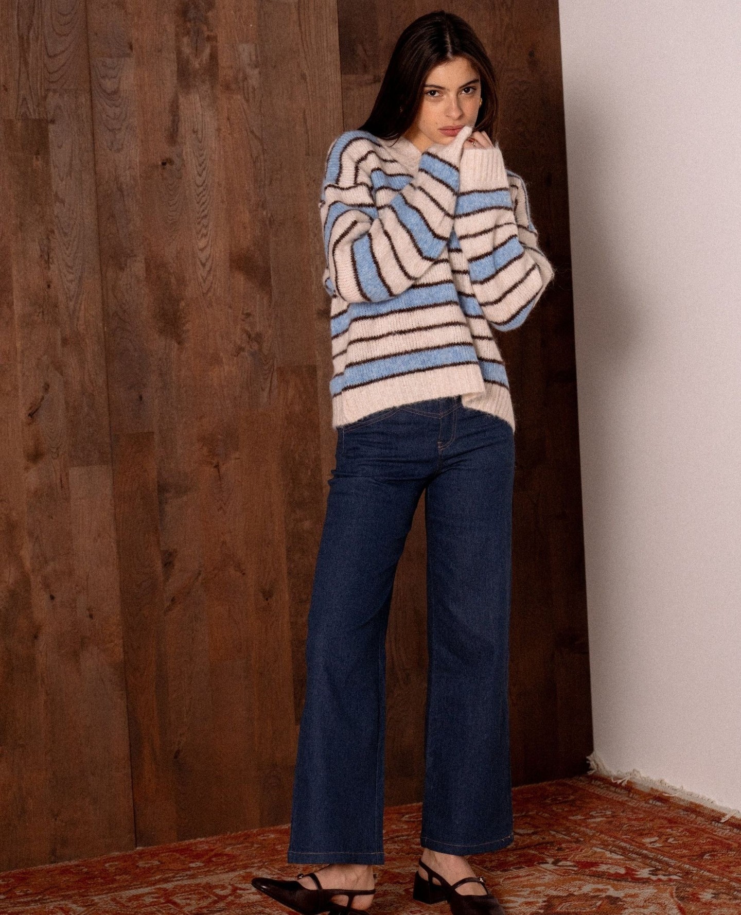 The pullover that handles every weather change ☁️🤍