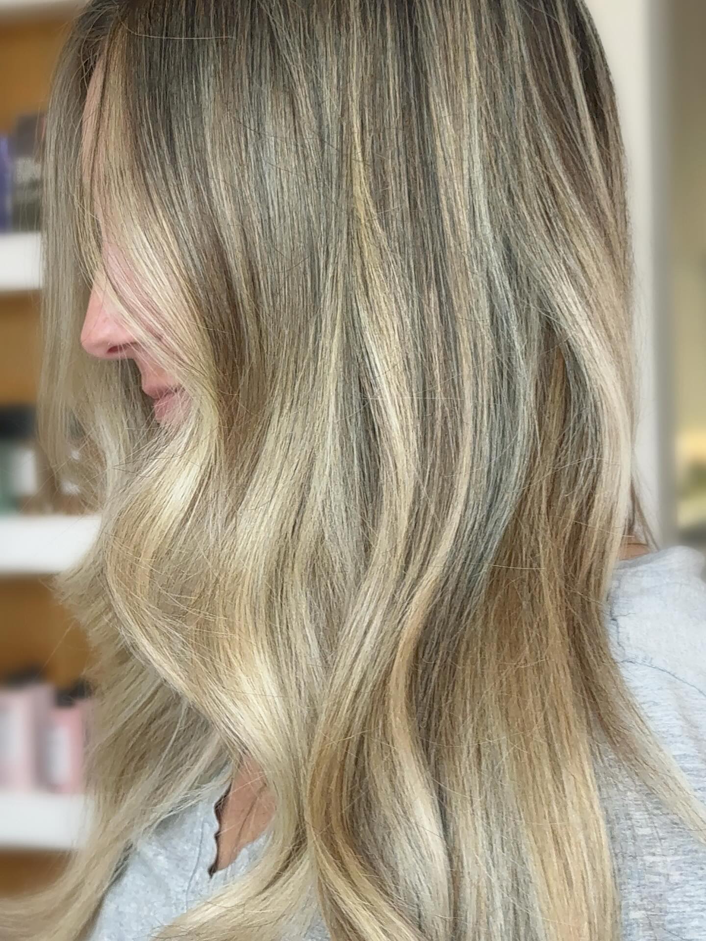 ✨Dream work makes the team work✨
This blonde didn’t happen by chance… it was collaboration.
Orla + Ayja 🌸 worked together to create this soft, dimensional result, from placement to tone to the final finish. Because when we combine our expertise, you get something even better than you imagined.
At Eau Salon, it’s never just one stylist… it’s a team behind every transformation.
Ready for your dream hair?
🔗 Click that link in bio to call the salon or book online. Let the team take care of you
#yqr #yqrhair #yqrhairstylist #yqrhairsalon