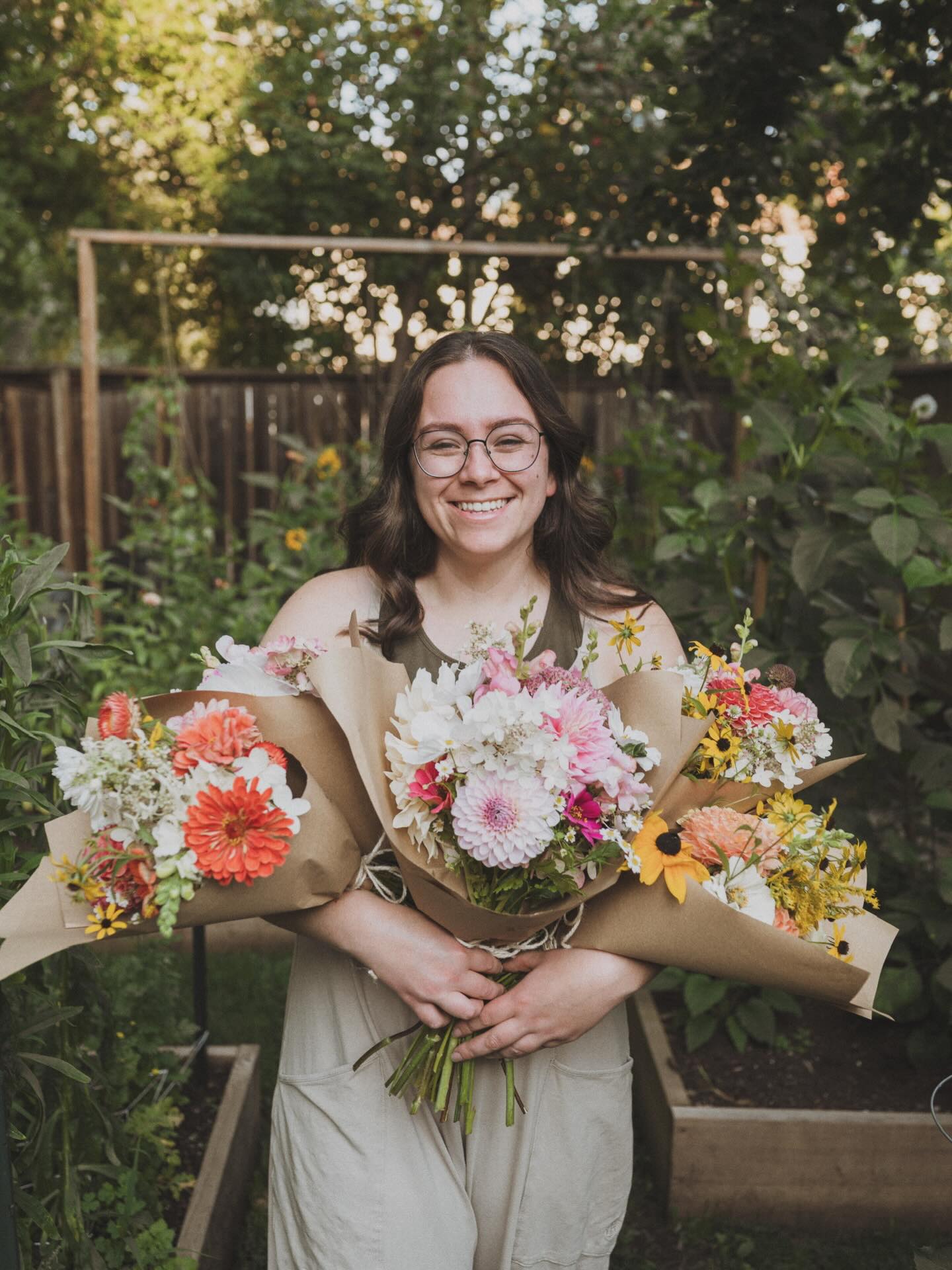 Surprise! We’ve been quietly prepping to launch our 2026 bouquet subscription and it’s almost ready! 💐
It’s our first year doing subscriptions and we’re so excited to offer this option! Enjoy one bouquet a month from July-September, featuring our freshest blooms 🌸 It’s the perfect gift to yourself, or gift it to a special someone for Mother’s Day!
2026 bouquet subscription sales start Saturday April 18th at 10am on our site (link in bio)