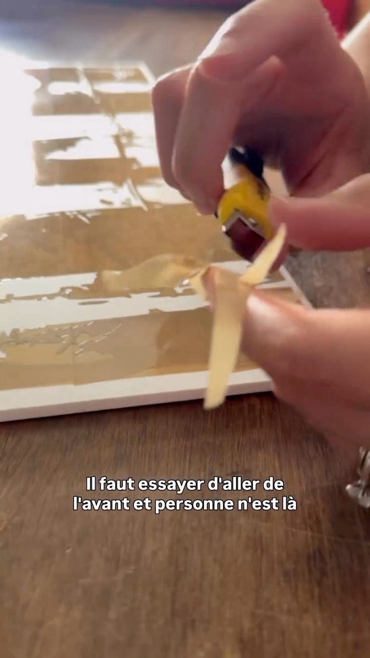 « Pierre Cardin »
L’admiration, c’est apprendre en observant, grandir en s’inspirant, et parfois même trouver un peu de soi dans l’autre.
.
J’ai eu la chance exceptionnelle de côtoyer Monsieur Pierre Cardin pendant près de vingt ans, et il fait partie de ces personnes qui marquent une vie de façon indélébile.
.
Un homme, un artiste, un business man, un créateur.
.
#artcontemporain #tapeart #collage #scotch #pi̇errecardi̇n