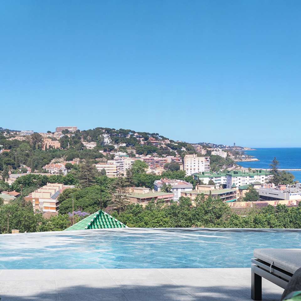 ✨Be Grand El Limonar is an exclusive development of 18 luxury residences in one of Málaga’s most prestigious neighborhoods, El Limonar.
➡ The complex offers 1, 2, 3, and 4-bedroom homes, each featuring outstanding amenities.
💯Be Grand is just a short stroll from the beach and provides all the essential services for daily living: supermarkets, schools, pharmacies, restaurants, and public transport. It is one of the city’s most exclusive residential areas—ideal for those seeking comfort, tranquility, and a superior quality of life by the sea.
Contact me for more informations 📲 0034 604 450 892