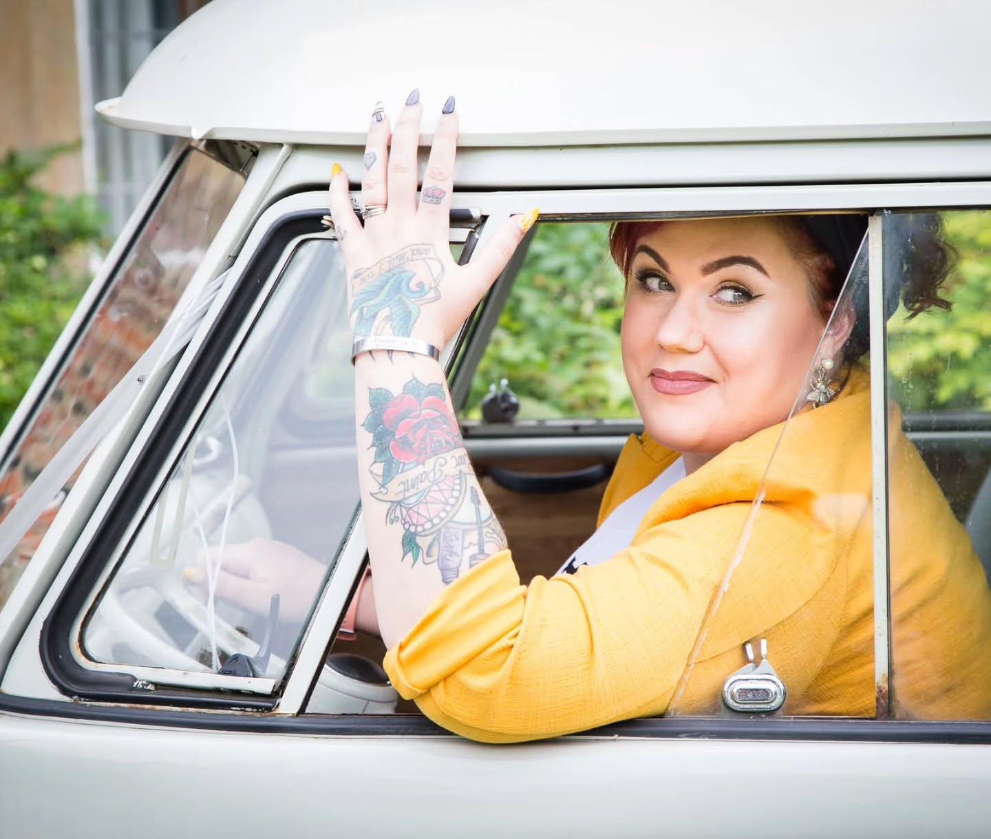 THE NEW ERA ā PART ONE.
Ten years ago I started building a community.
From my phone. In my car.
With a big heart and a louder voice than most people were comfortable with.
Who gave everything until she almost had nothing.
For ten years the message has been the same.
I've got you. You've got this. We've got this.
And, of course that remains true...
This isn't about taking any of it back.
It's about who's standing here now.
The last twelve months have asked me harder questions than any decade I've lived through.
Who am I when the room goes quiet?
Who am I when the patterns I built to survive are no longer the patterns I need to thrive?
Is everything I've built what I really want?
I sat with those questions for months.
And on the other side of that sitting is a woman I am finally ready to lead with in full view.
All of her....not just the parts that I made easy to love.
I've mastered that.
You don't need that.
Nor do I.
Especially not now
The parts that built the community, AND the parts I have been hiding, because leading with them felt like taking up too much space, or even worse, could alienate me from the very community I built.
Today is a new moon. A day for calling things in.
So as I say goodbye to the version of me that gave so much it almost killed her, I'm going to introduce New Era Dani.
Who I am.
Who I am for.
Who I am not for.
And why the genius I hold has never mattered more.
Just like the last series, I'm going to ask you questions so you can step in with me too.
Which part of you have you been leading from?
And which part of you have you been hiding?
Tell me in the comments. I'm reading every single one.
This is The New Era.
Stay with me.
Dani x
šø@pierobelmontephotography
This photo is from the first IATQB event...we've come a long way, Baby x