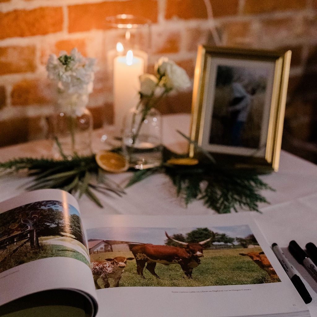 Love the citrus details throughout the design of this wedding!
Wedding Planner/Designer: @aray_ofevents Shauna, Meghan, Taylor
Reception Venue: @washmobrewery
Catering: @williamsbrothersmeats
Bakery: @juttie_christine_bakery
Photo/Video: @claireforrestfilms
Photo Booth: Father of Bride
Florist: @hillermannnursery
DJ: A Rockin Dj Jimmy Hussey
Hair: Lindze Gratza
MUA: Aubree Kitchell
Transportation: Top Shelf Bus Service
