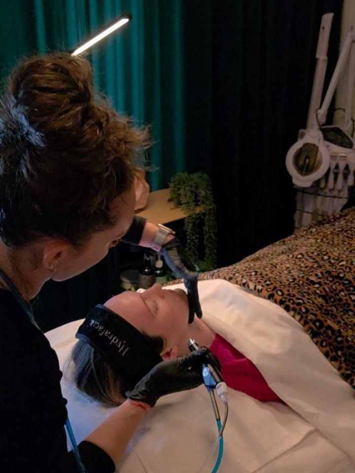 Model Call: HydraFacial
We’re looking for fresh faces for our HydraFacial expert.
✨ 40% OFF HydraFacial
✨ Add-ons available for deeper results
✨ Customized to your skin
This is your chance to reset your skin, boost hydration, and see real glow.
Limited spots. Schedule today at:
www.hauseofnoiraesthetics.glossgenius.com or text or call 602-330-5958
Or faceitskin.net
@haus_of_noir_aesthetics #Hydrafacial #skincare #skincareroutine #cleanbeauty #cleanbeautyrevolution