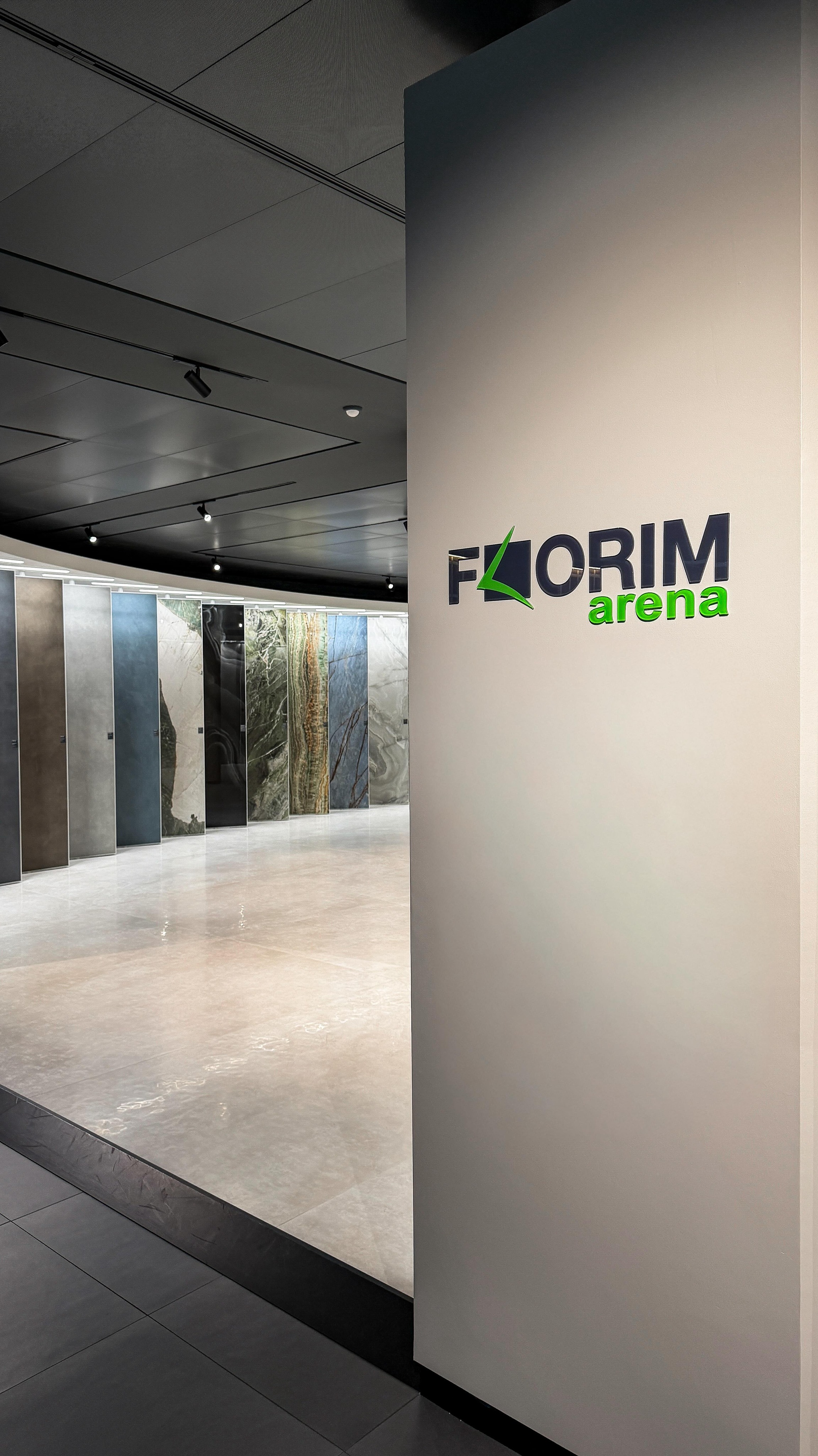 Showroom von @florim_ceramiche
Musik, Meta Sound Collection:
Titel: Open Path
Künstler: @giuliocercato