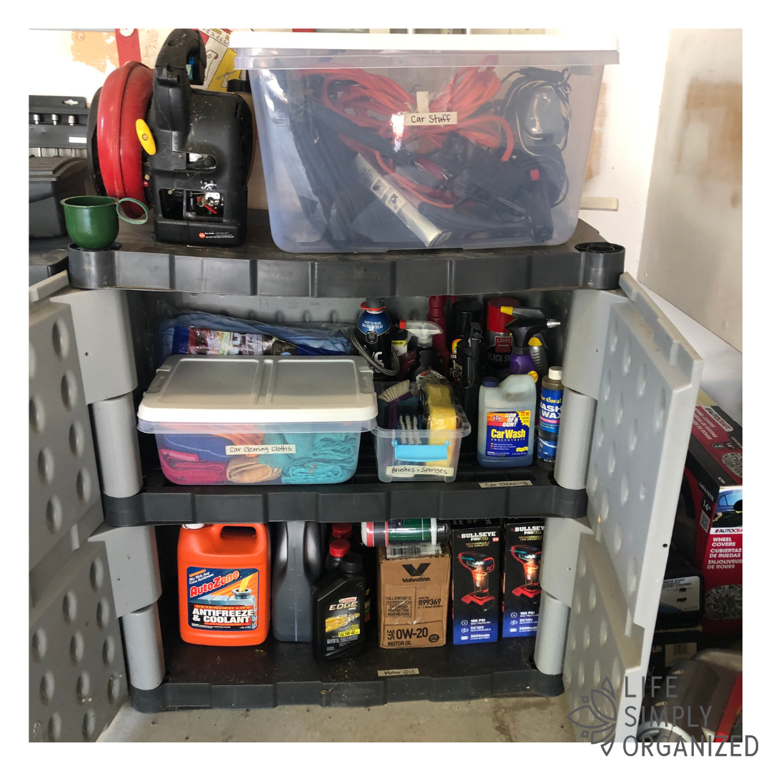 Garage Cupboard Glow-Up 🔧✨
From cluttered and hard-to-find… to clear, labeled, and easy to maintain. These garage cupboards are now organized with neatly arranged products in clear tubs — making it simple to see what’s on hand and grab what you need fast.
Because even utility spaces deserve systems that actually work. 🙌
✔️ Clear containers for visibility
✔️ Labels for easy upkeep
✔️ Categories that make sense
✔️ Space you can actually use
An organized garage = less stress and more function.
#garageorganization #garagegoals #homeorganization #organizedgarage #beforeandafter #declutter #professionalorganizer #clearbins #labeledbins #organizedhome #storageideas #garageorganizationideas #functionalhome #organizingtips #tidyspace #homeorganizing #clutterfree #organizationinspo #neatandtidy #lifeorganized