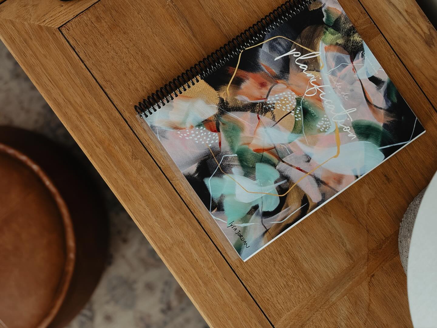 Guides de planification 26-27 💫
Si tu souhaitais te procurer le guide de planification LGC x @lysajordan_ au meilleur prix + tarif de livraison réduit, c’est jusqu’à ce soir minuit! ❤️💭
(Il sera aussi possible de le commander plus tard, donc aucun stress si ce n’est pas le meilleur moment pour toi.)
Merci infiniment!
Vanessa
Www.grandeclasse.com
#planificateur #guidedeplanification #enseigner #enseignant #enseignante