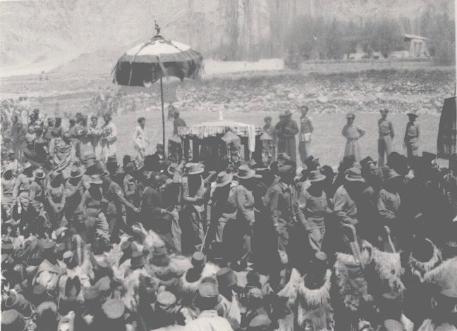 As Ladakh awaits the visit of the Tathagata Sacred Relics, we present an image from our Visual Archive of the last visit of the sacred relics in May 1950. This was at the request of the 19th Kushok Bakula Rinpoche to Prime Minister Jawaharlal Nehru. It is said this was ‘to provide spiritual solace to the people during a period of conflict and crop failure’.
The relics included those of Lord Buddha and his main disciples, and were brought from the Mahabodhi Society in Varanasi to Leh. The exposition lasted 79 days, and during this time the relics were taken to the regions of Sham, Nubra, Changthang, Zanskar and Kargil.
It would be interesting to see if there are other images of this important event, and personal accounts from Ladakhis who were present at the time.
Image courtesy Moravian Church Archives and Library of the British Province. Photographer unknown.