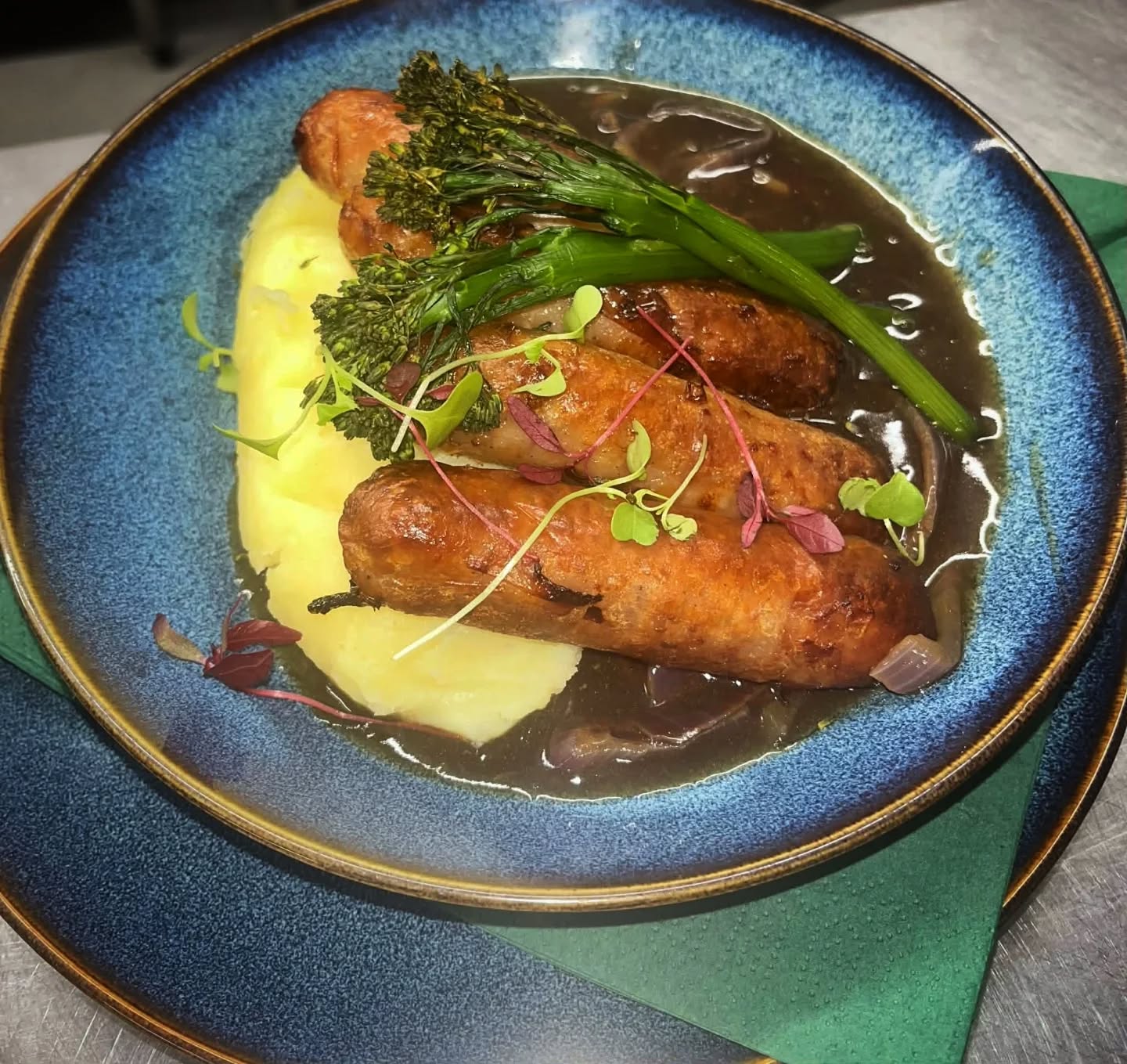 It's a comfort food kinda day - we have plenty availability for Sunday lunch if you fancy popping down for some hearty pub grub.