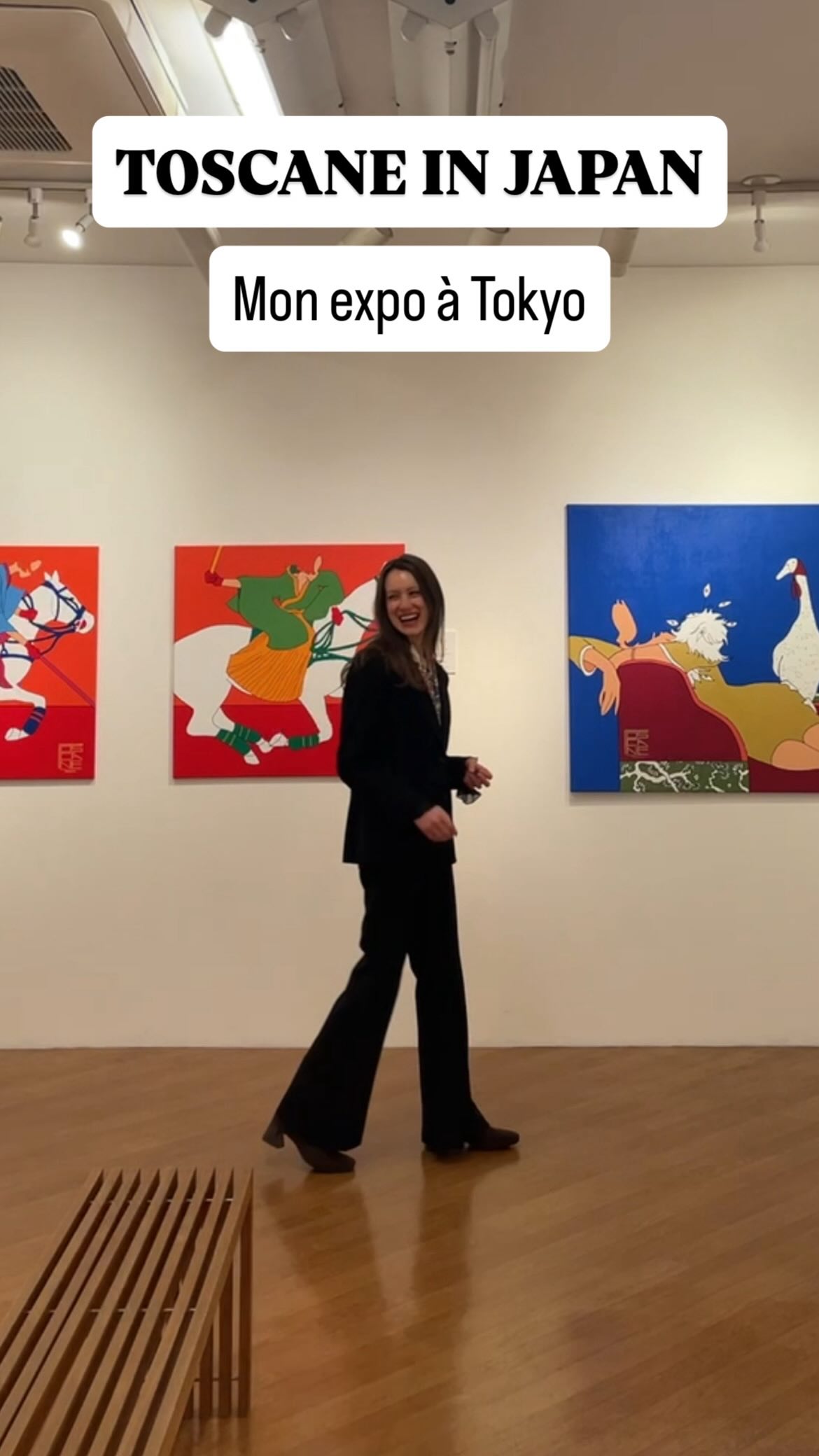 Une expo à Tokyo Ginza ? ⬇️⬇️
🥂EXPOSITION A TOKYO🥂
Retour sur le vernissage exclusif de “Dialogue : Paris - Tokyo”.
Un grand merci à vous d’être venus aussi nombreux.
Votre soutien sans faille me touche immensément 🫶
Toute mon affection et ma reconnaissance à ma galeriste Fukai Yoshiko-san ainsi qu’a tous les facilitateurs de l’exposition ✨
Merci à la formidable équipe @beyou_art_paris pour leur soutien constant 🩷
Merci également à @faf_art_org @birdo_photo et @honda_studio_ qui comptent énormément pour moi.
L’art pour moi est une thérapie et une célébration de la vie. La vie est un rêve que je peins en couleur 🎨
Étant basée entre la France et le Japon, et ayant un style et une technique indéniablement ancrée dans ces deux mondes, j’avais depuis longtemps envie d’explorer la relation aussi fluide que complexe qu’il peut y avoir entre ces deux capitale qui m’ont vu grandir... à travers le personnage de Mona et dans le cadre de l’exposition “Dialogue : Paris - Tokyo”, j’interroge l’interaction fluide entre l’individu et son environnement et comment l’identité se construit dans cet échange constant.
Pour suivre mon actualité, rendez-vous sur
www.toscane-art.com !